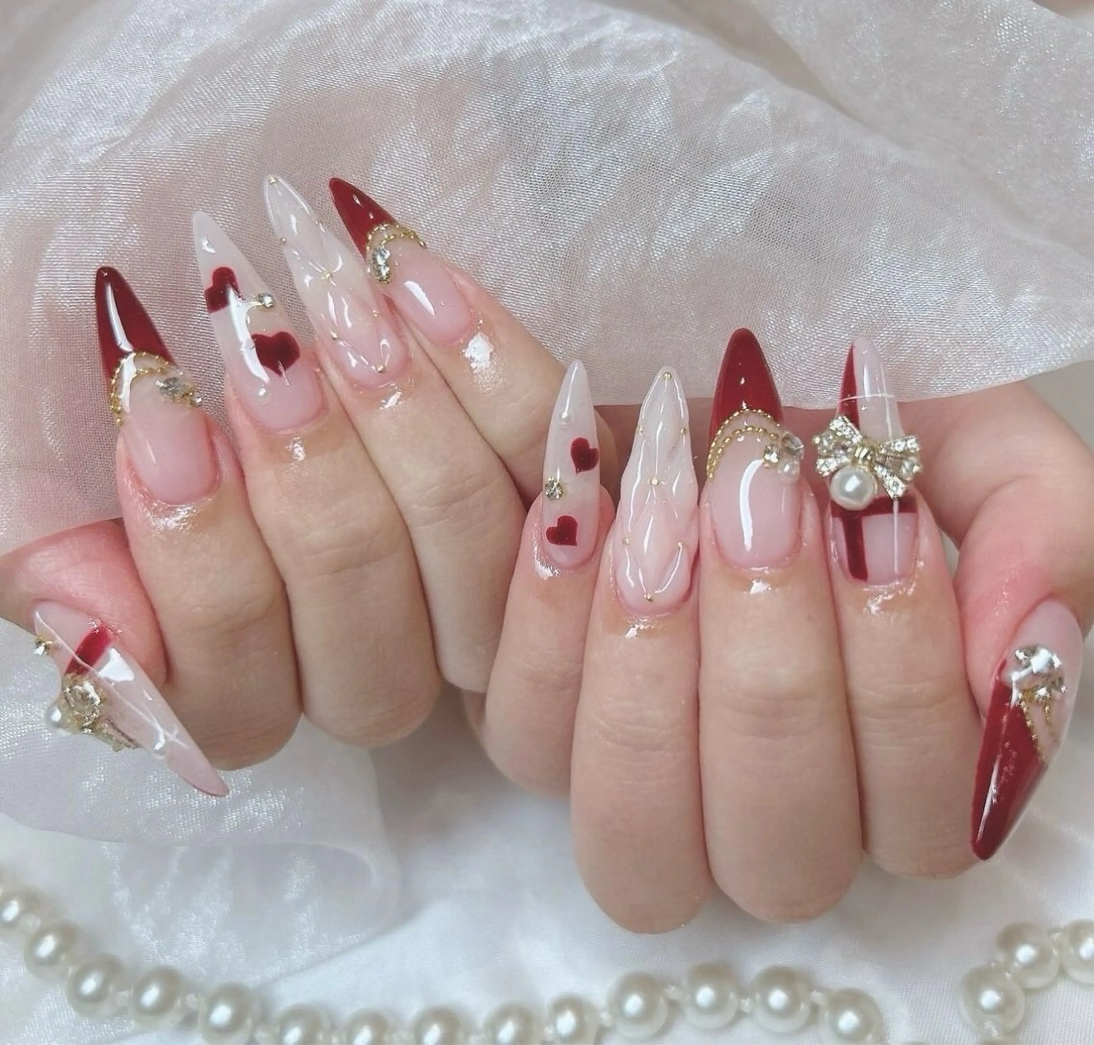 ネイル グラデーション キラキラネイル ワンカラーネイル 冬ネイル Jenn Nail Salonのネイルデザイン