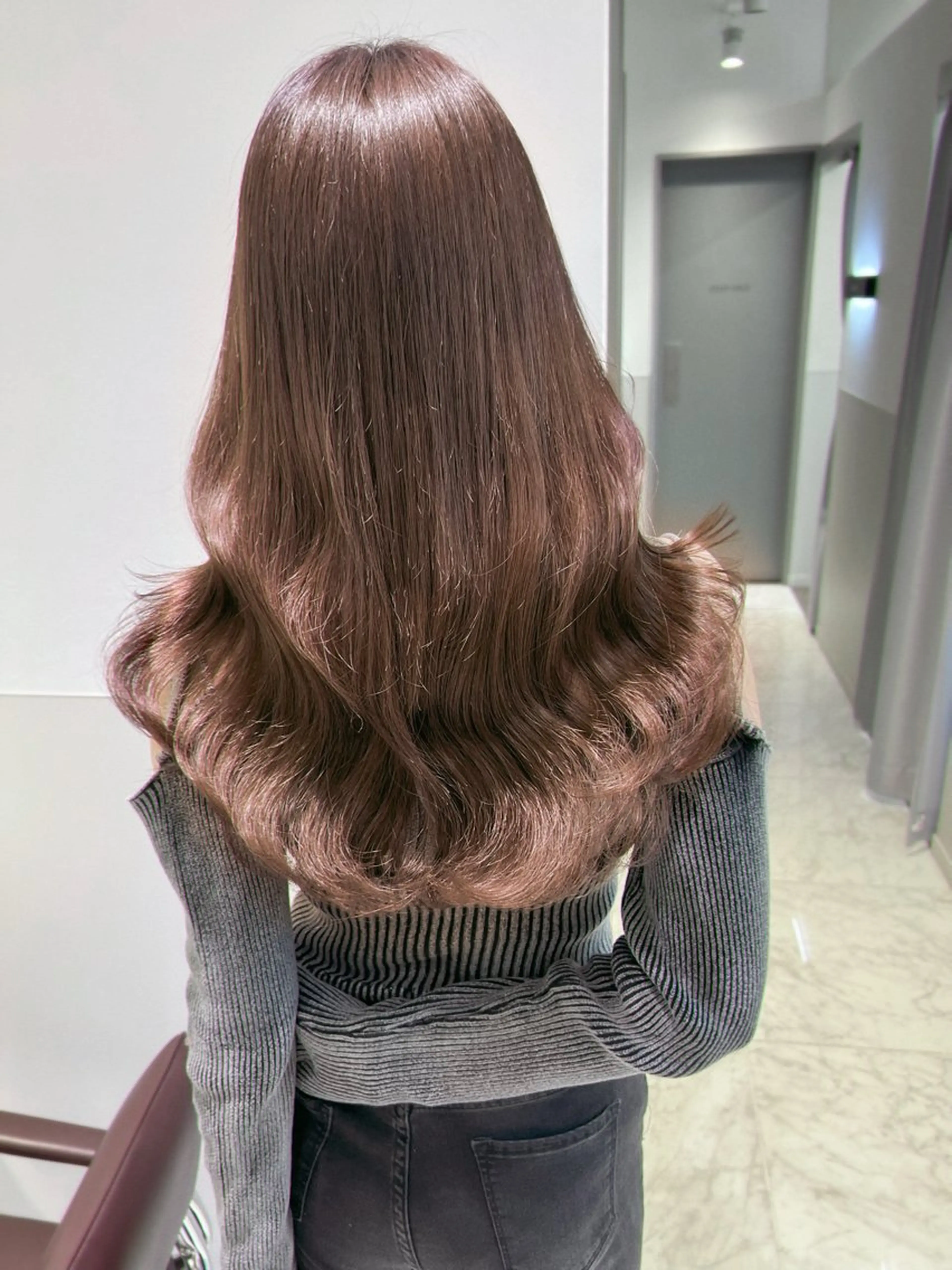 ロング 韓国風ヘア カット ヘアカラー トリートメント 韓国モテhair🍑 momoのヘアスタイル