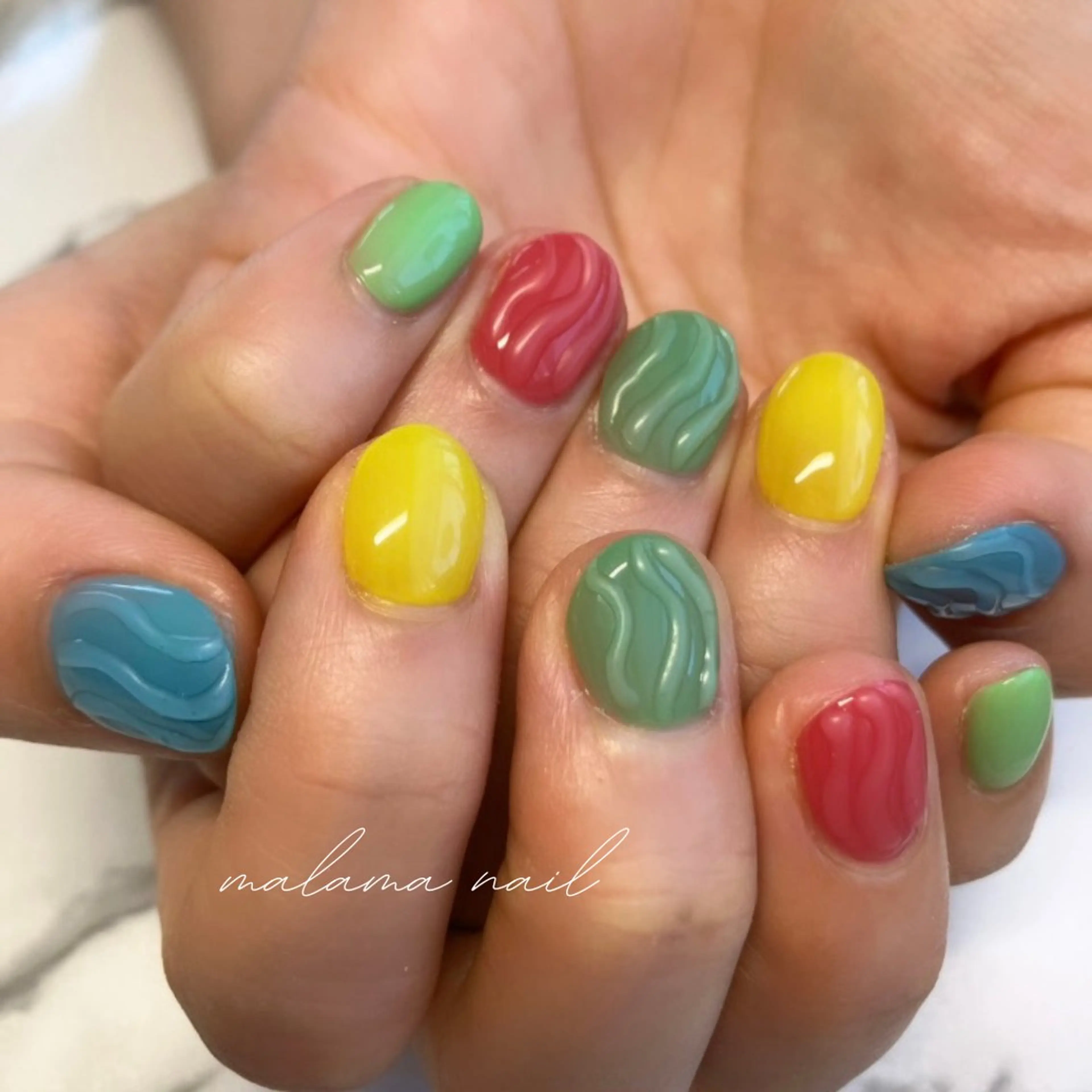 ネイル MALAMA NAILのネイルデザイン
