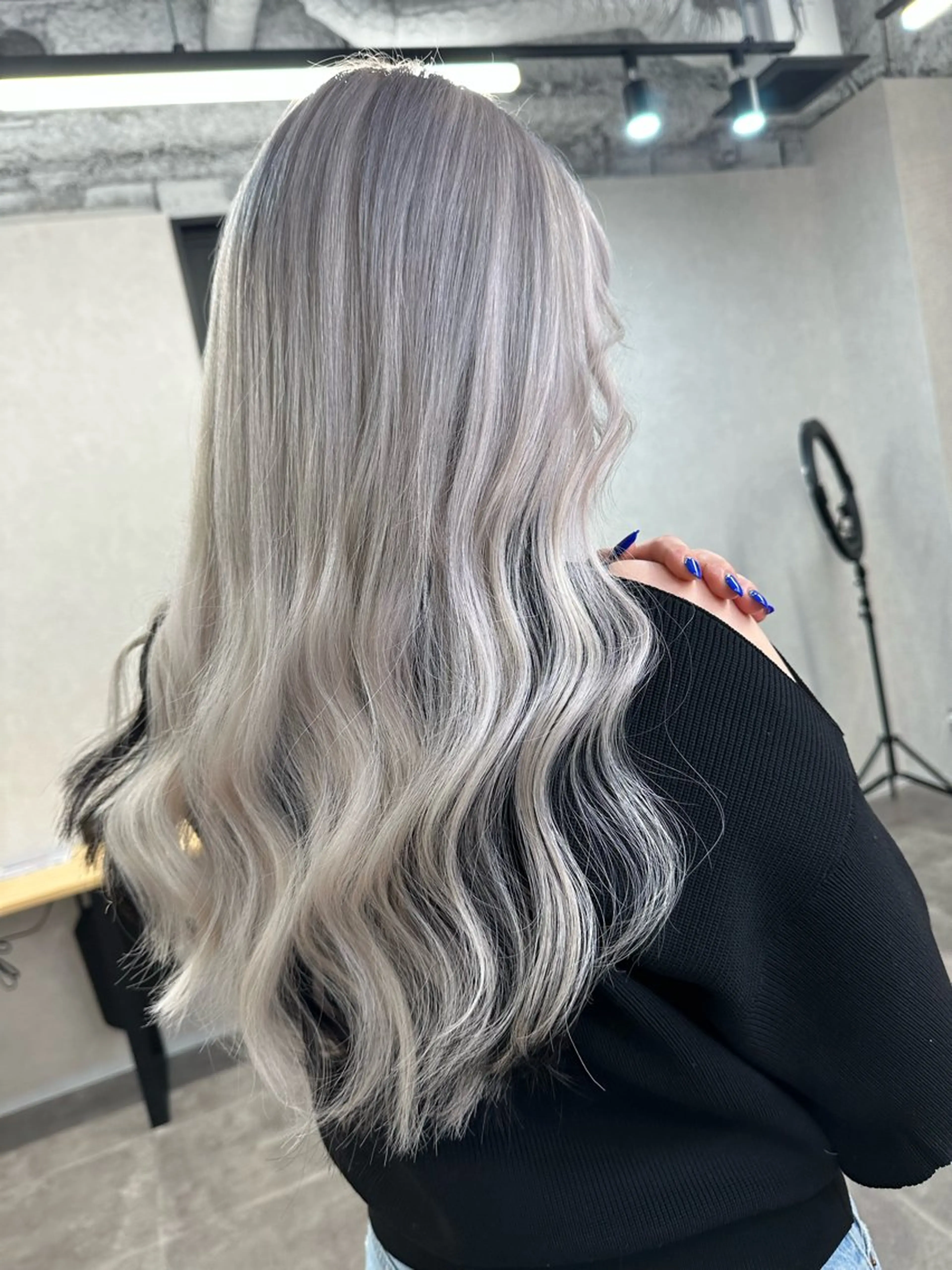 ロング ヘアカラー エクステ Aika 🖤のヘアスタイル