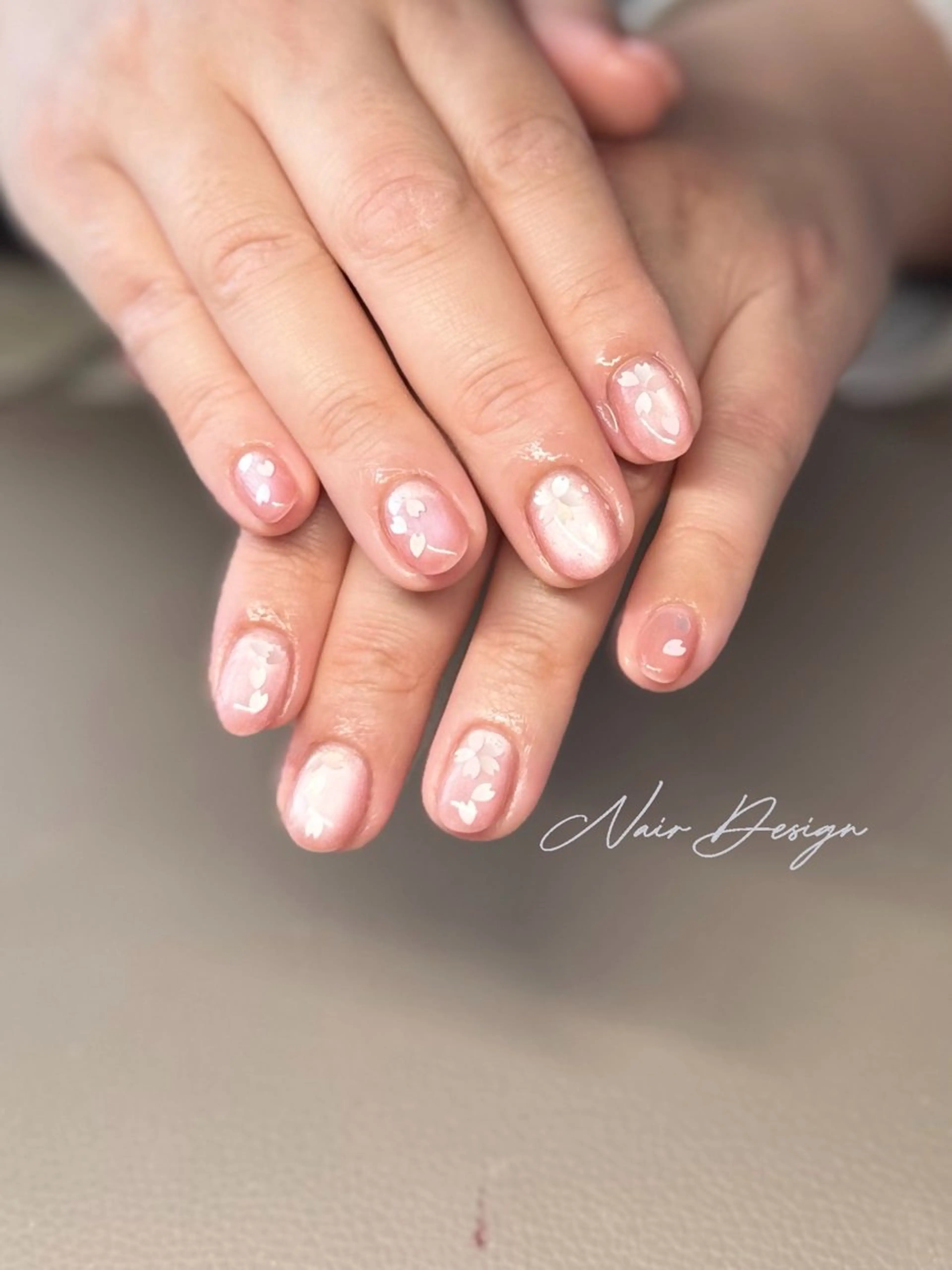 ネイル ハンドネイル ハンドケア 𝓝𝓪𝓲𝓻 𝓝𝓪𝓲𝓵のネイルデザイン