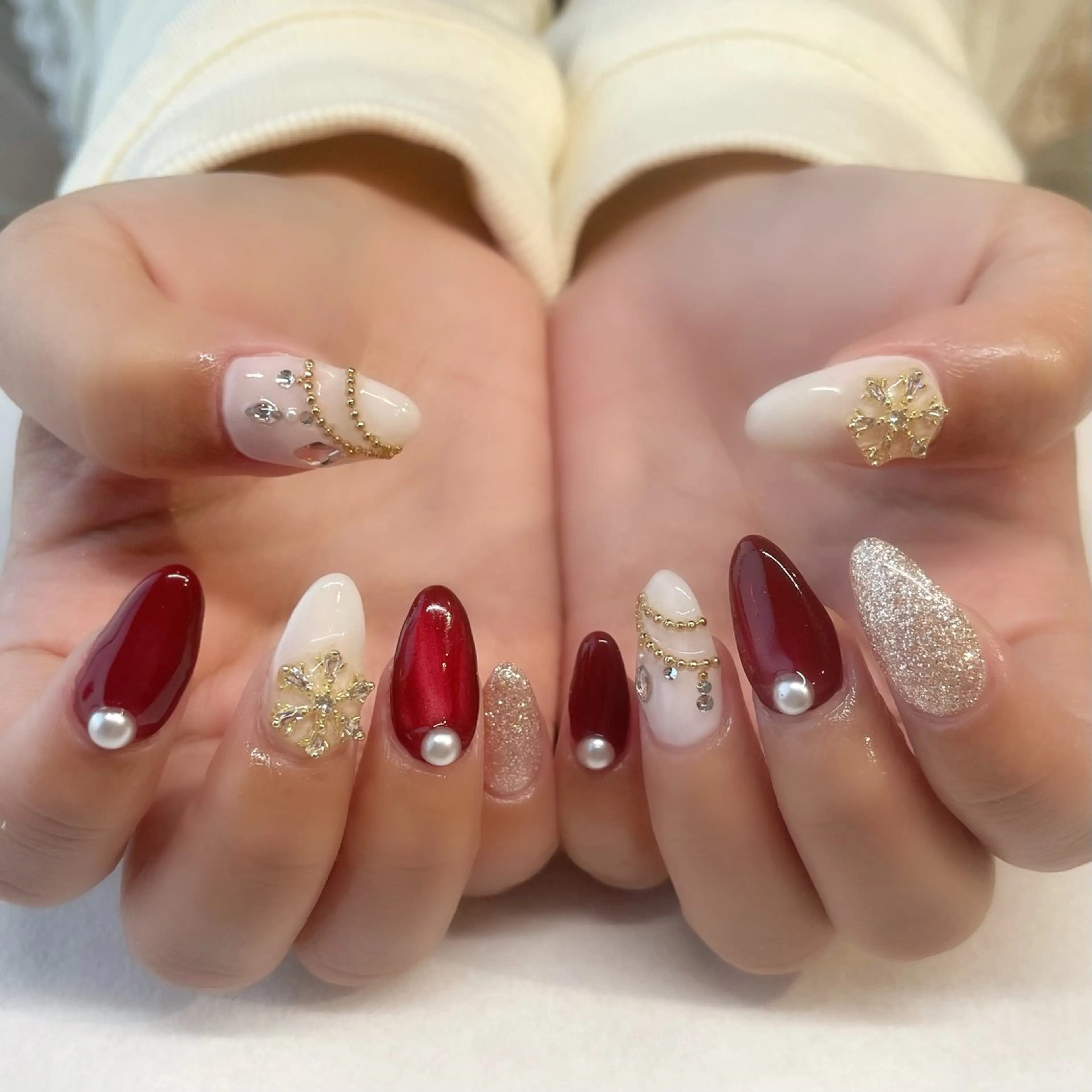 ネイル ハンドネイル 💎🐰 saki. m 🐰💎のネイルデザイン