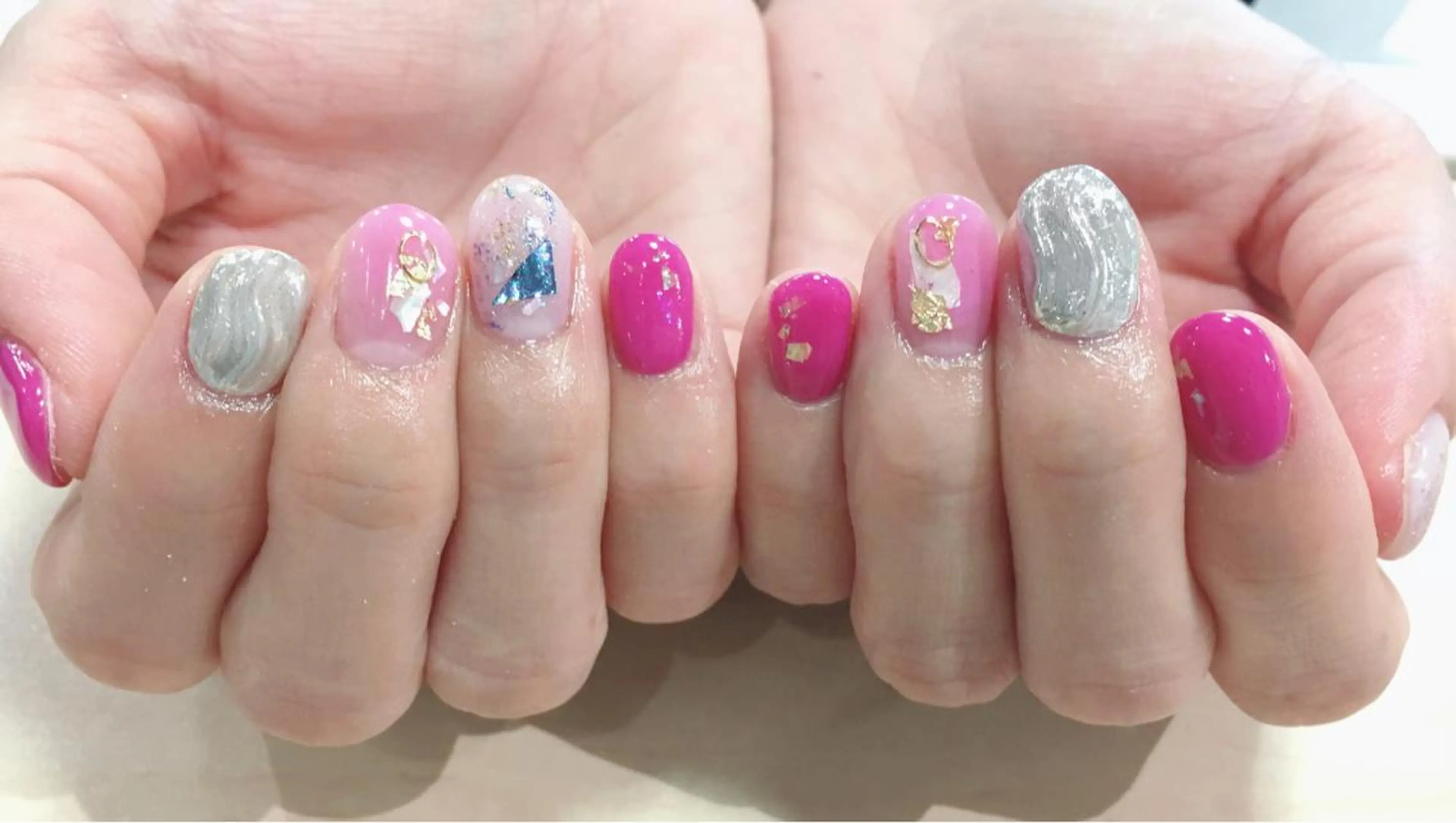 ネイル にしぐち はるかのネイルデザイン