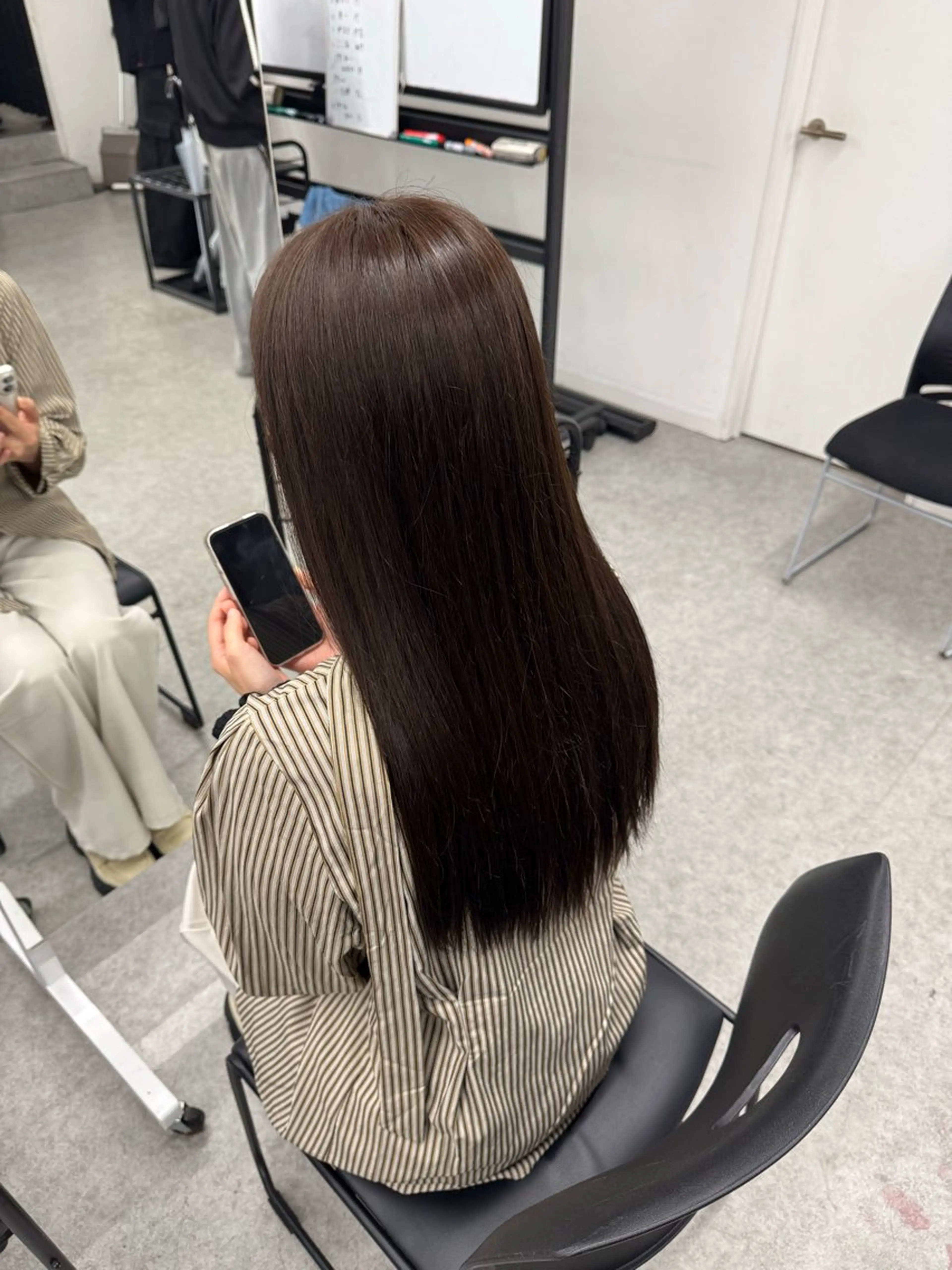 ロング カラー ヘアカラー トリートメント ヘアセット 板橋 煌也のヘアスタイル