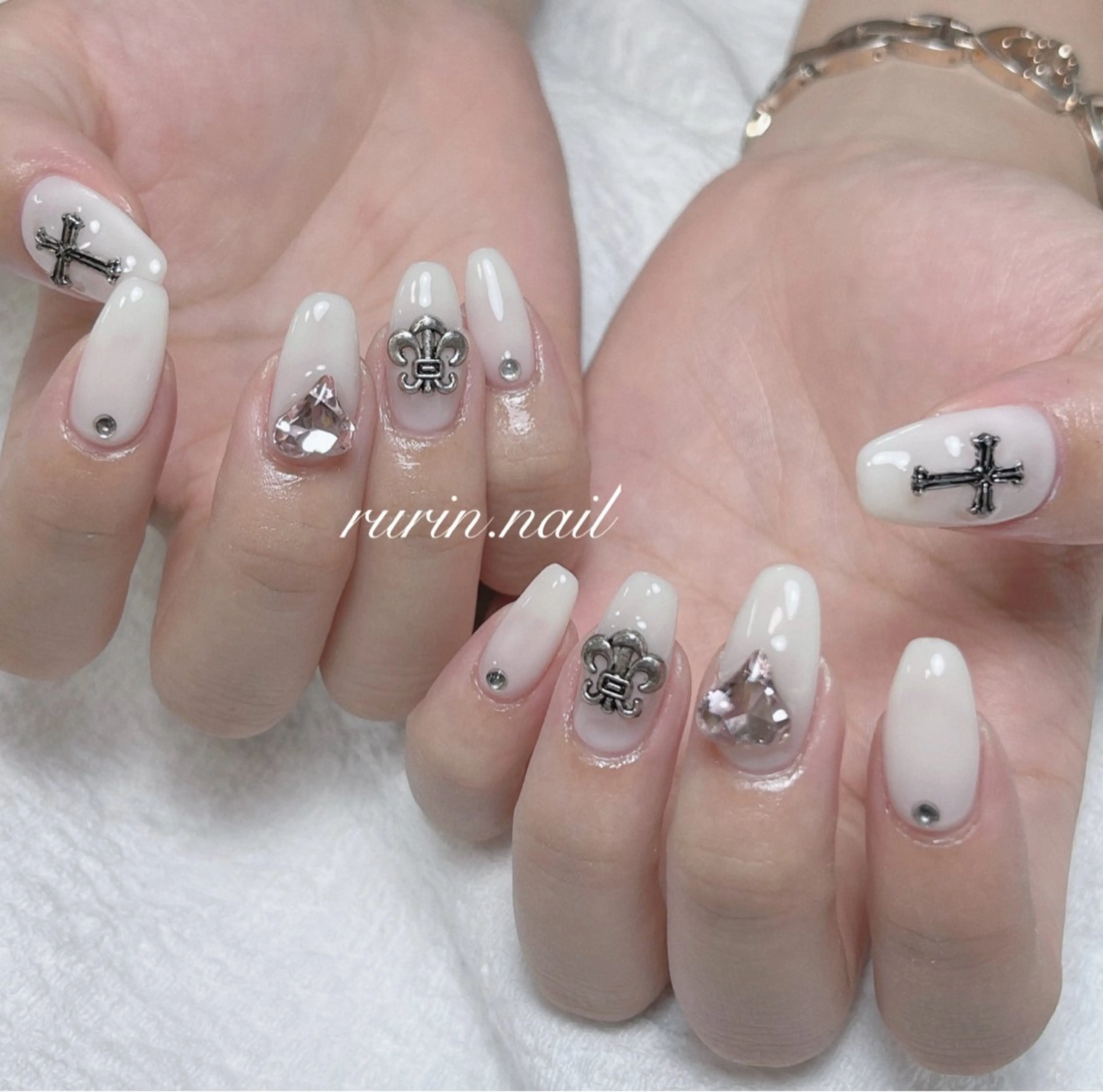 ネイル ルリン サロン💅のネイルデザイン