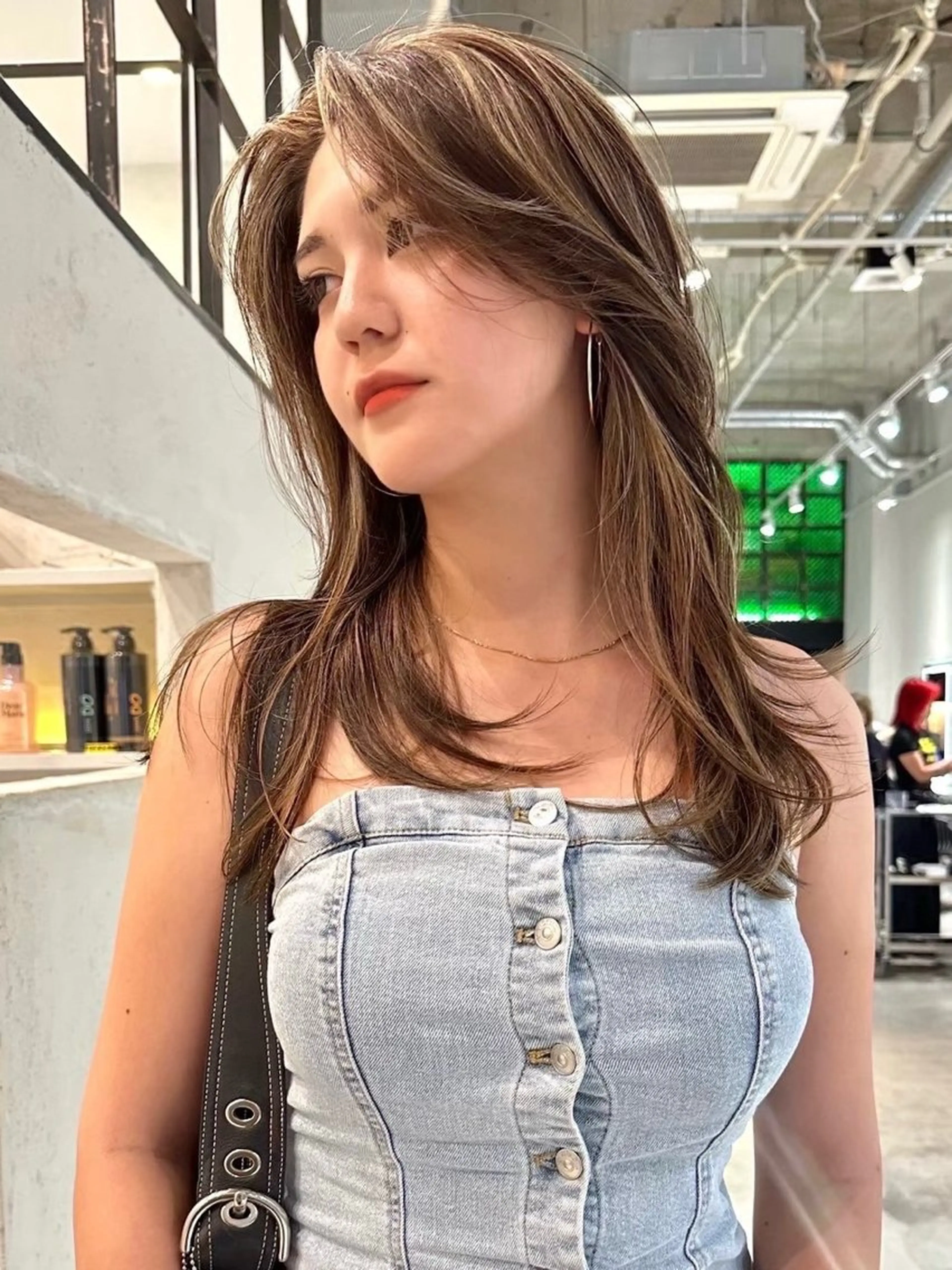 ミディアム レイヤーカット 盛れるカットカラー DEAN豊橋店のヘアスタイル