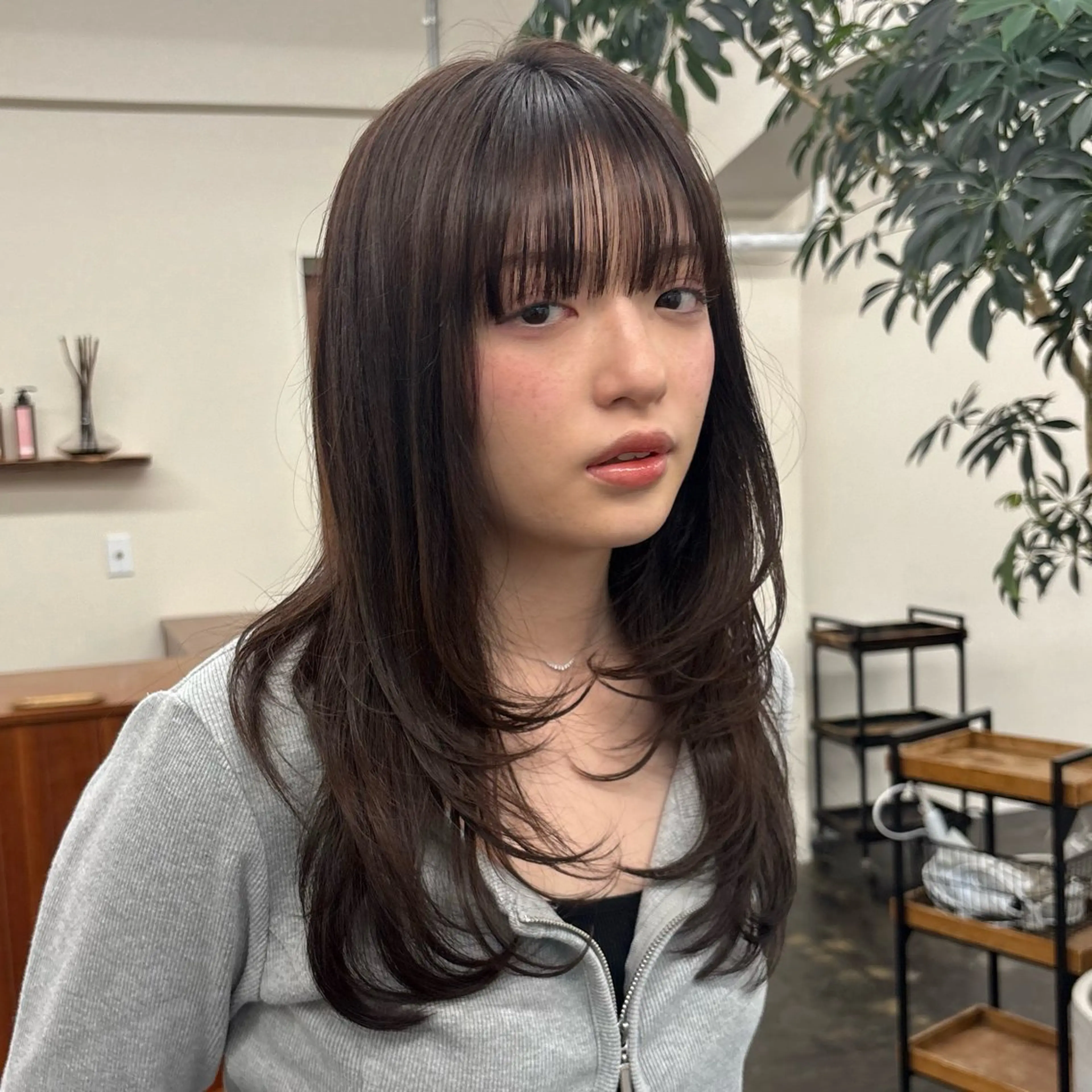 セミロング カット ヘアカラー トリートメント 透明感カラー/顔周り カット/ののか💞のヘアスタイル