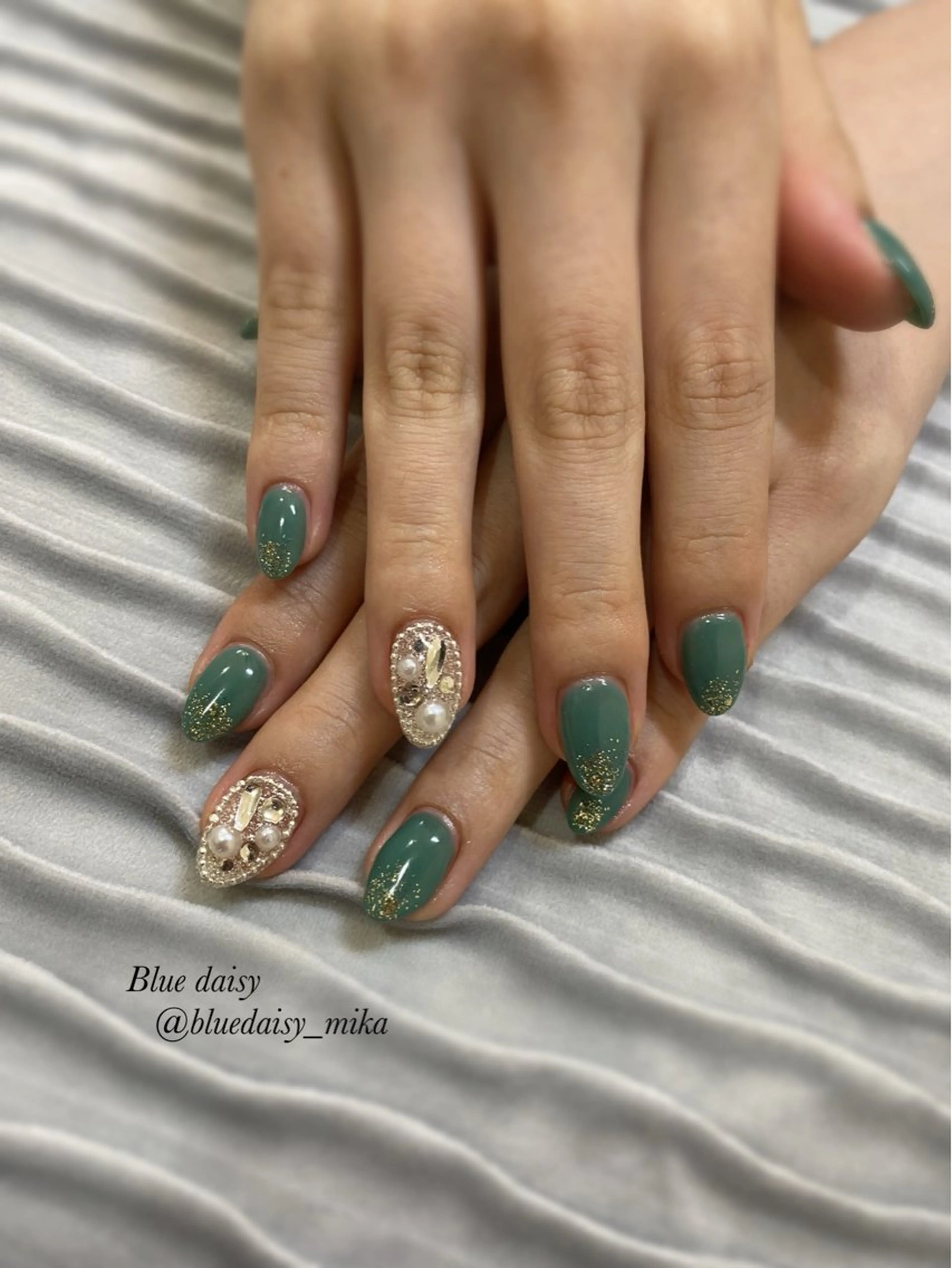 ネイル ハンドネイル Blue daisy 栄本店のネイルデザイン