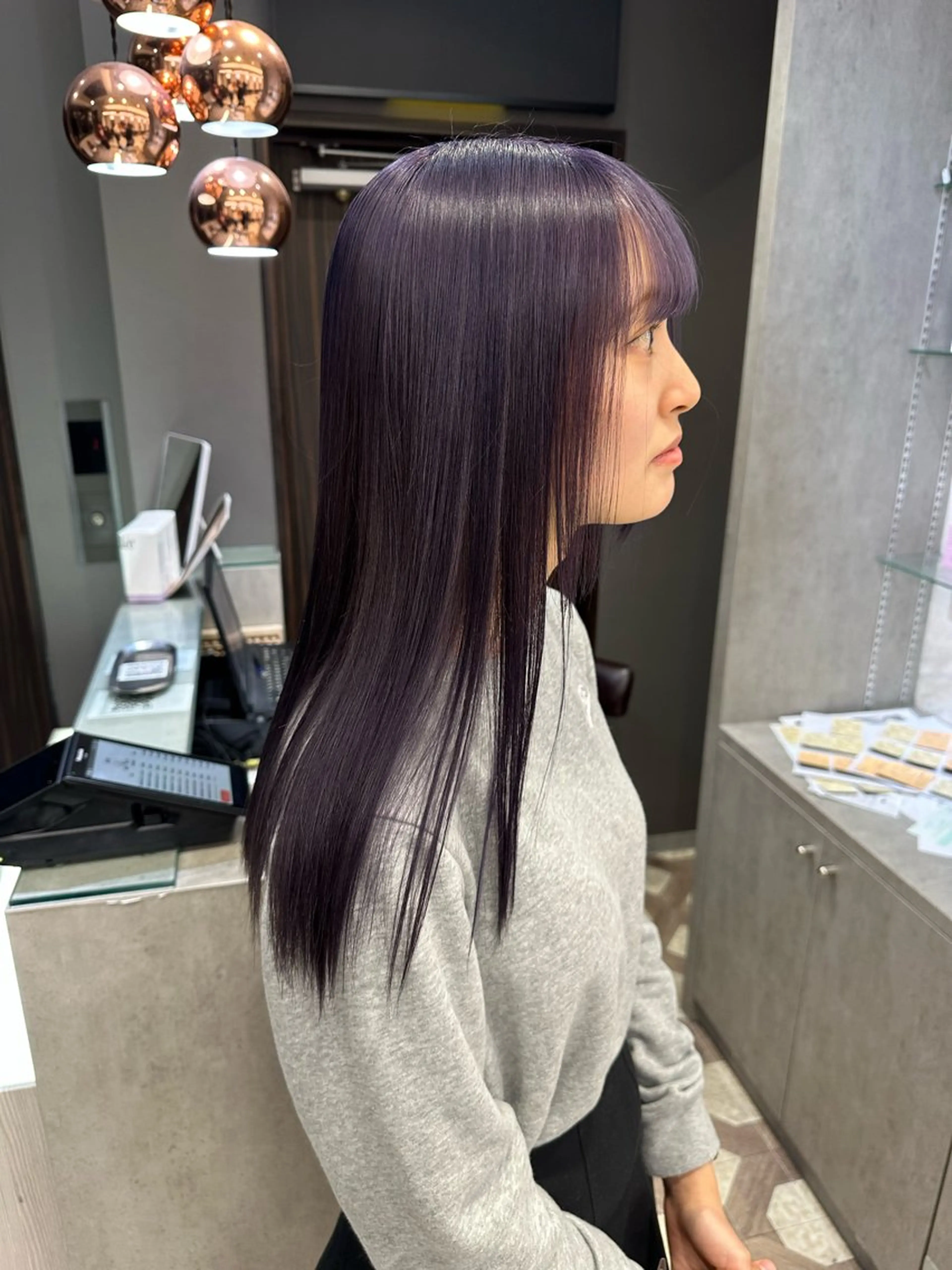 セミロング カラー ヘアカラー AYAKASA 暖色カラー/レイヤーのヘアスタイル