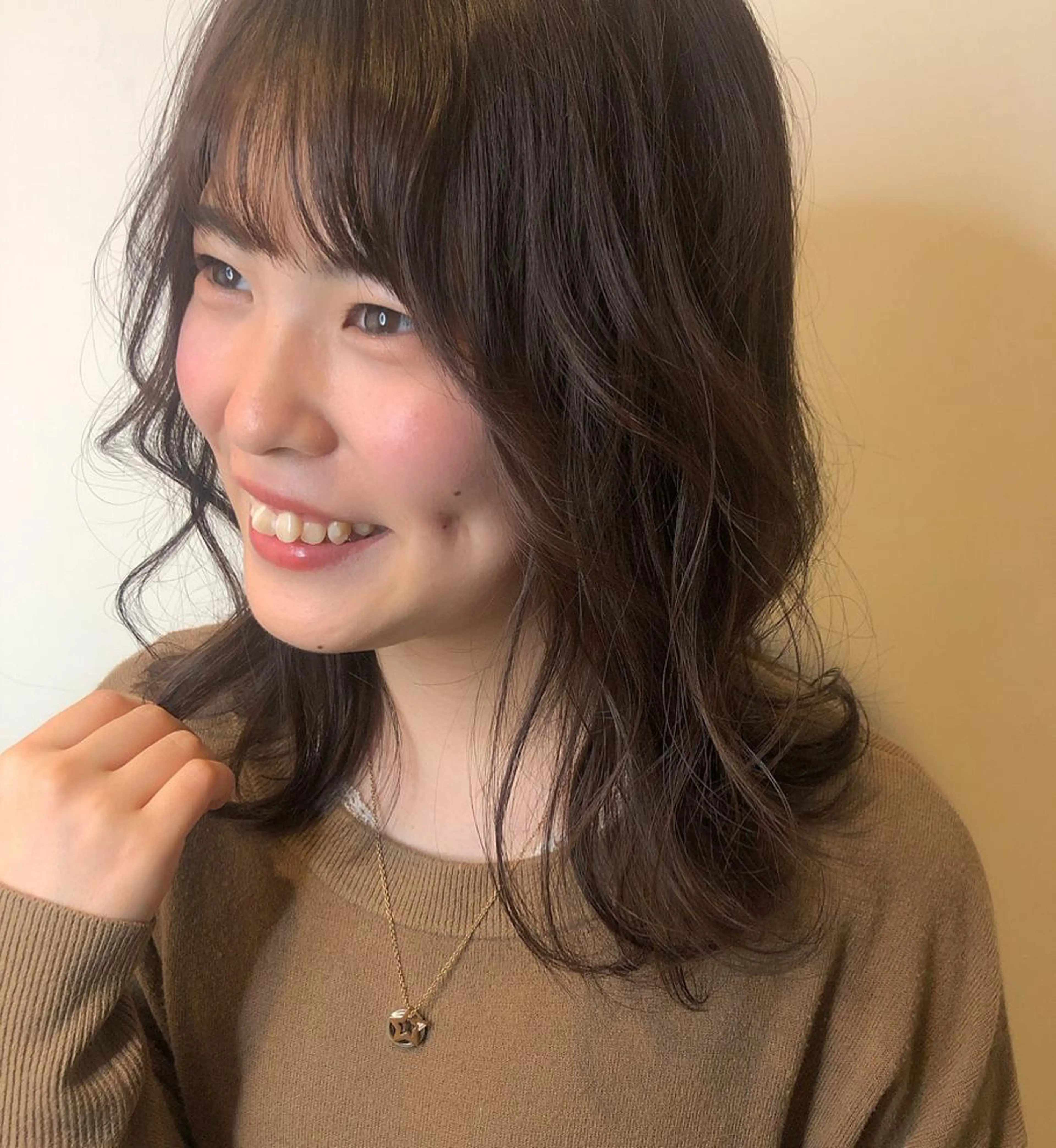 ミディアム パーマ 髪質改善 トリートメント ヘッドスパ 永井 亜実のヘアスタイル