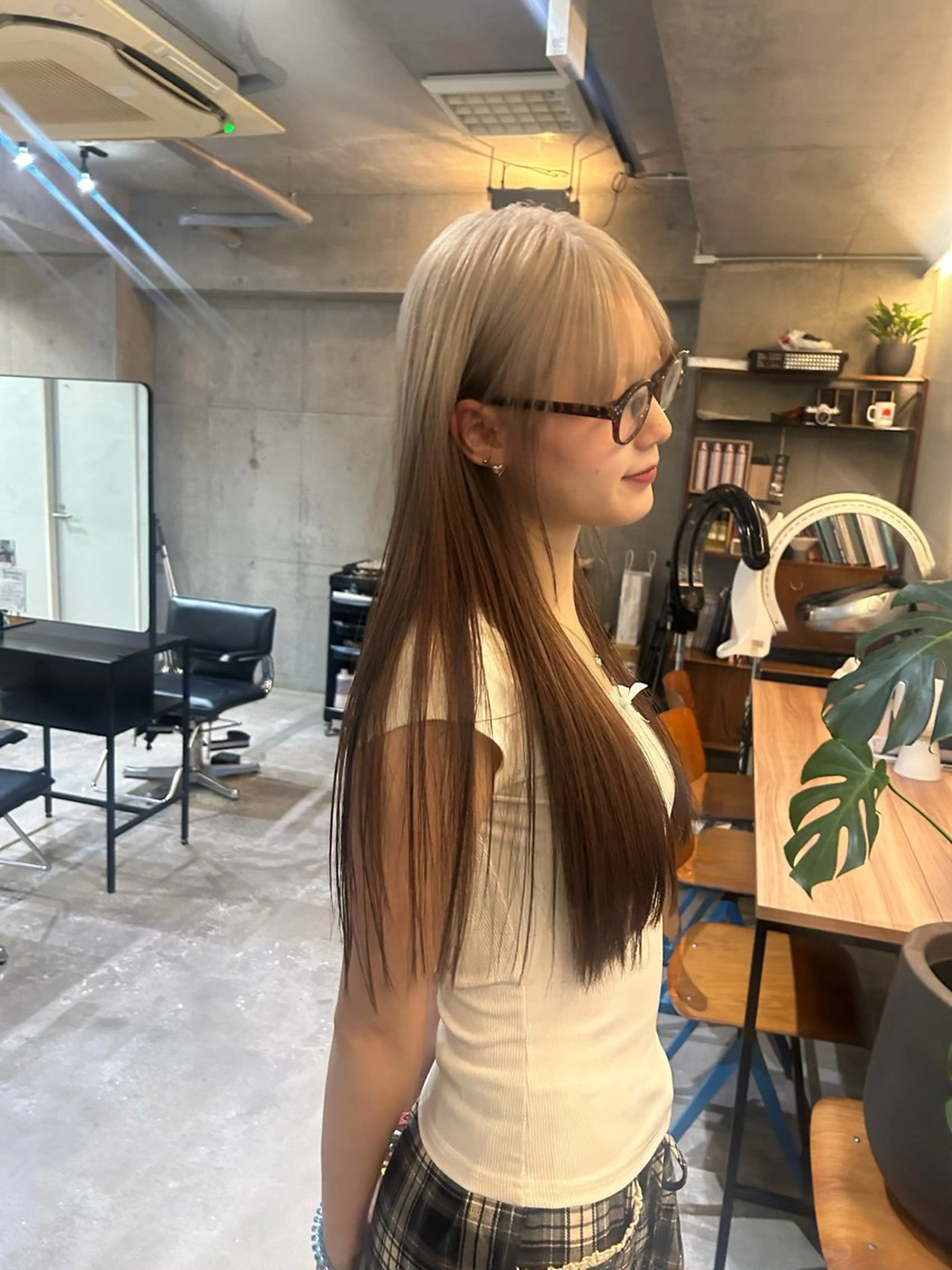ロング カラー 韓国ボブ/レイヤー ボブ/ EMIRIのヘアスタイル