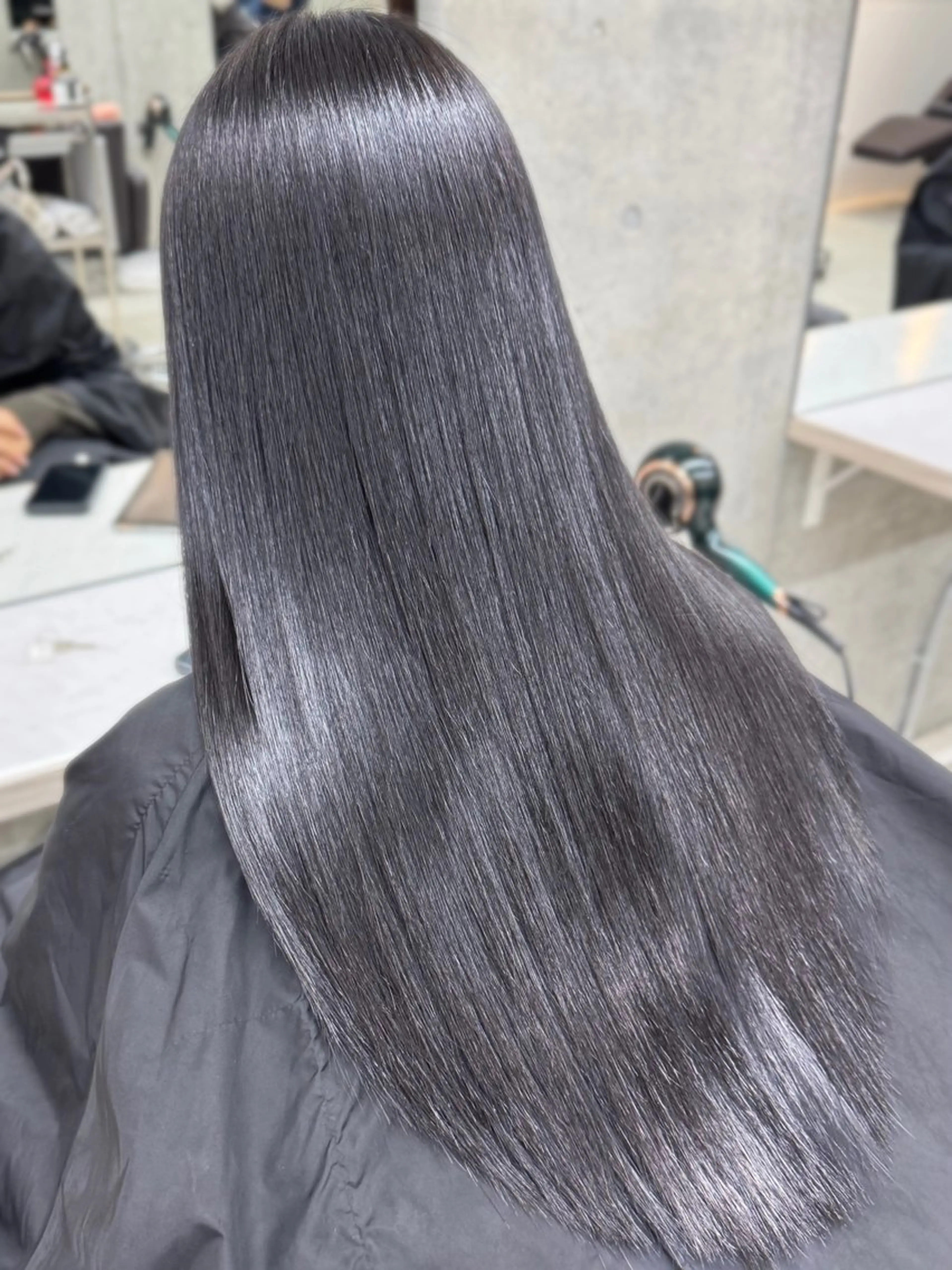 ロング 縮毛矯正 うる艶ヘア♡韓国好き 透明感　shotaのヘアスタイル