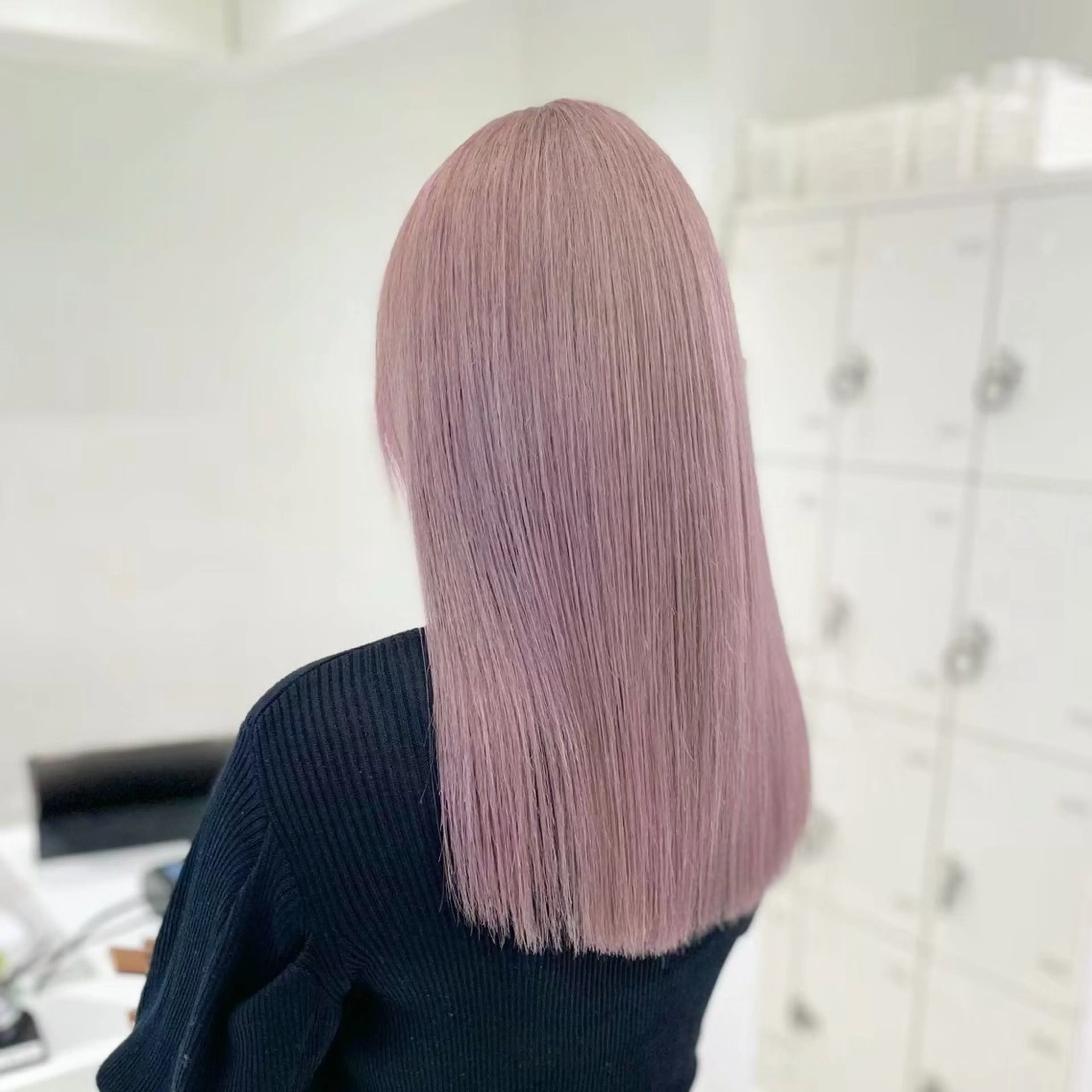 ロング カラー 黒髪 ブリーチ ブルーカラー ブルーブラック ブルーラベンダー 色落ち綺麗🩰ハイ トーン🎀RINKAのヘアスタイル