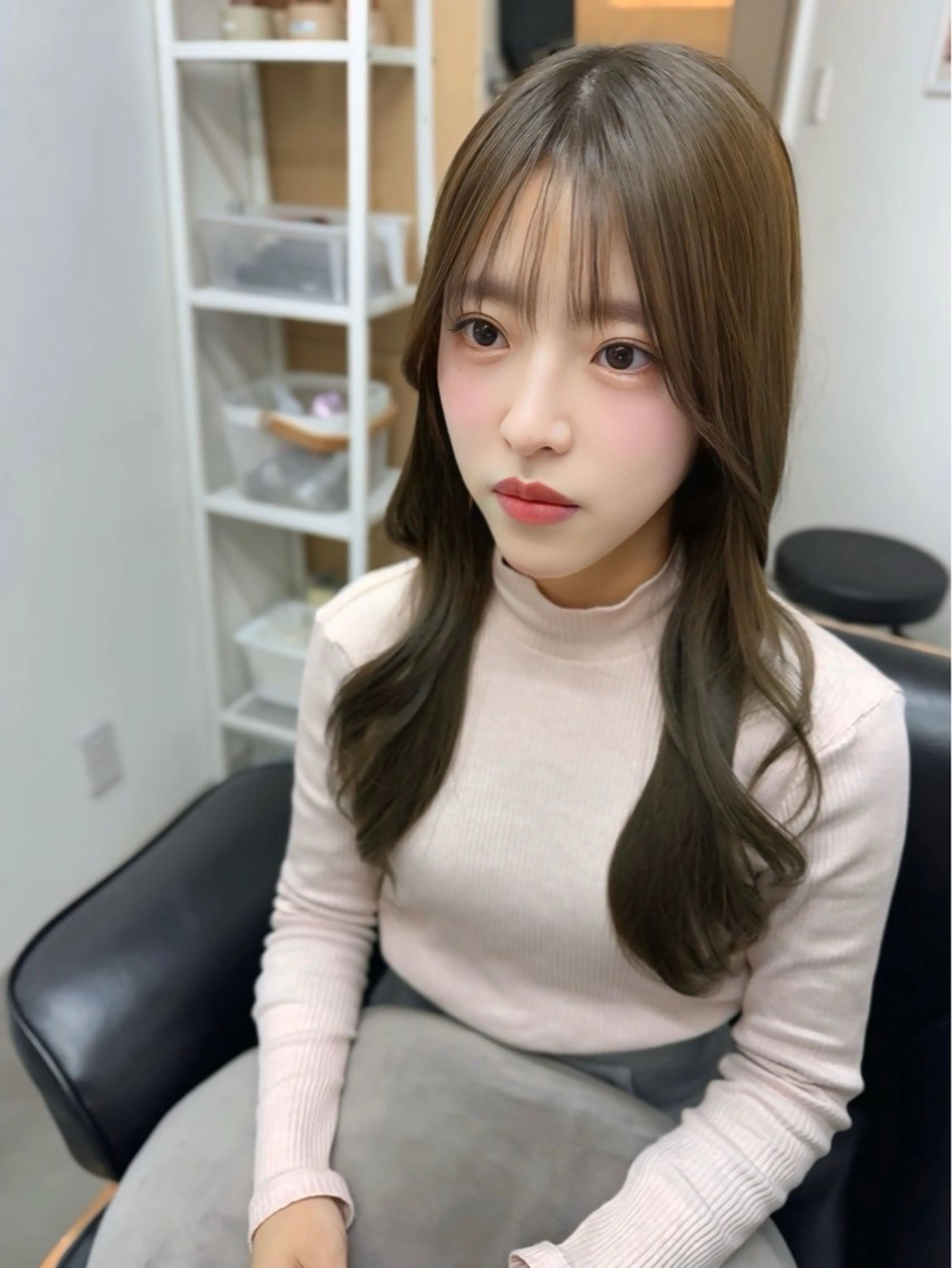 ロング カラー アディクシーカラー イルミナカラー クオルシアカラー 髪質改善 韓国風ヘア カット ヘアカラー トリートメント 艶髪改善師/高橋潤 /レイヤーカットのヘアスタイル