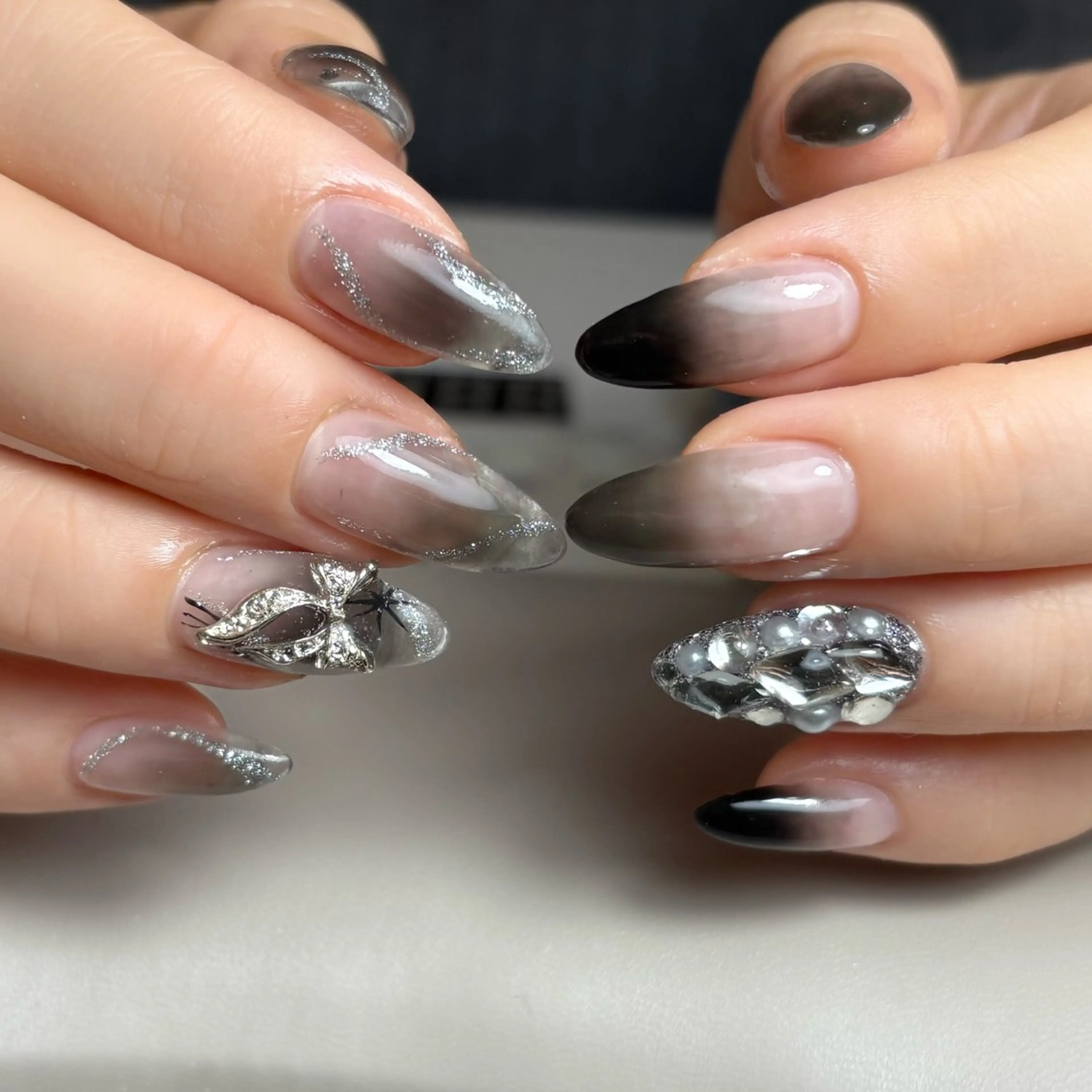 ネイル ハンドネイル r'e blanc wakaのネイルデザイン