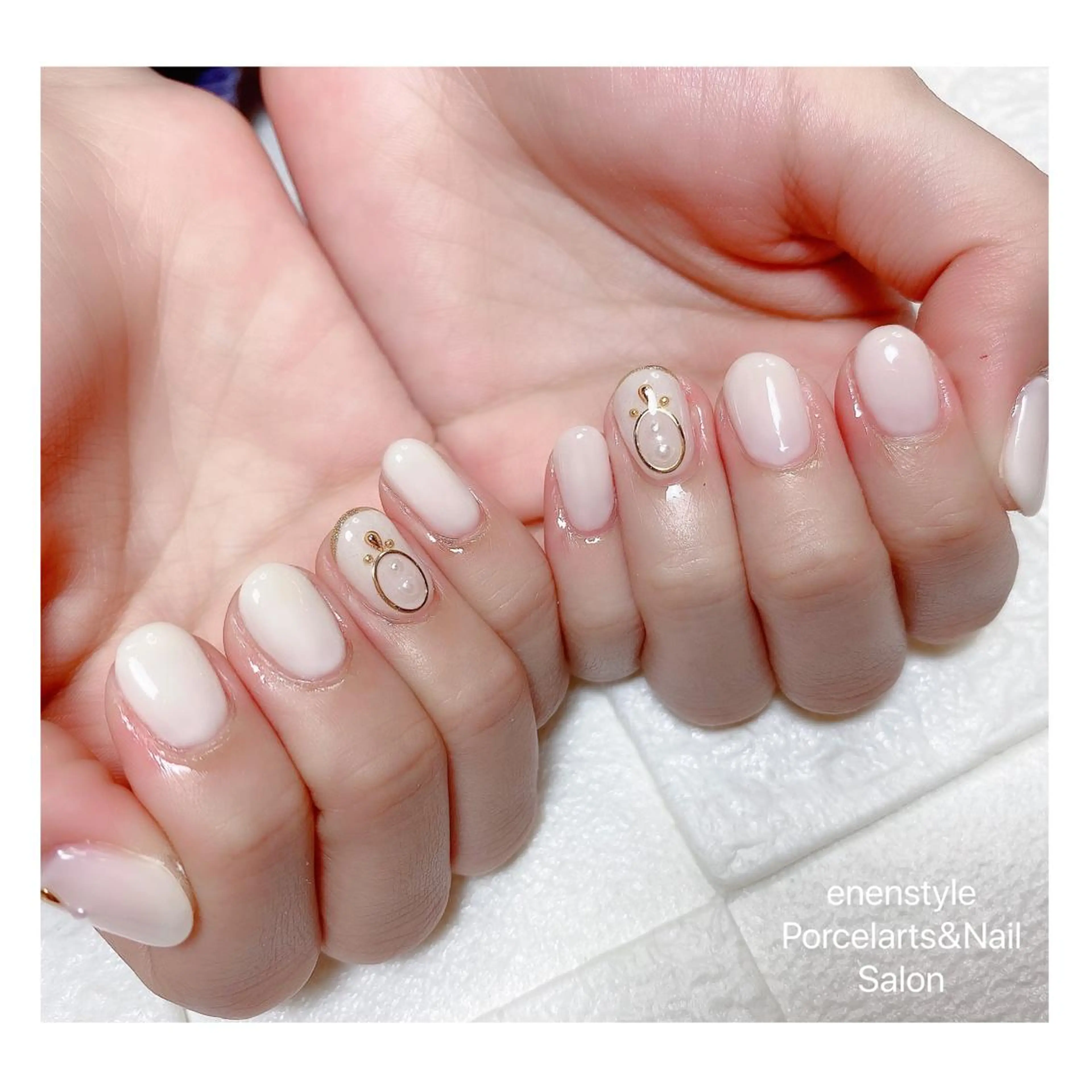 ショート ネイル 👑enen style👑のネイルデザイン