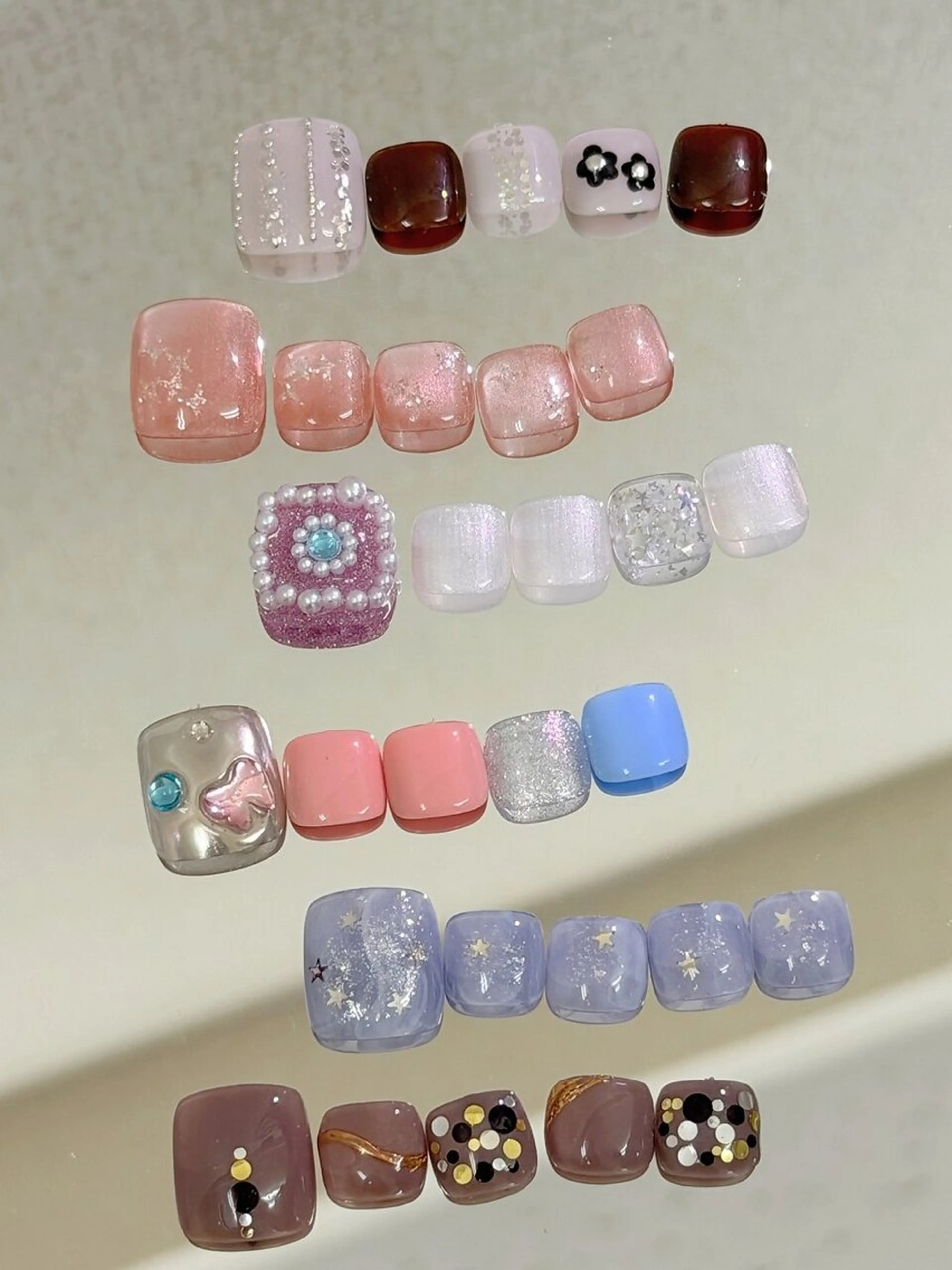ネイル フットネイル july nailのネイルデザイン