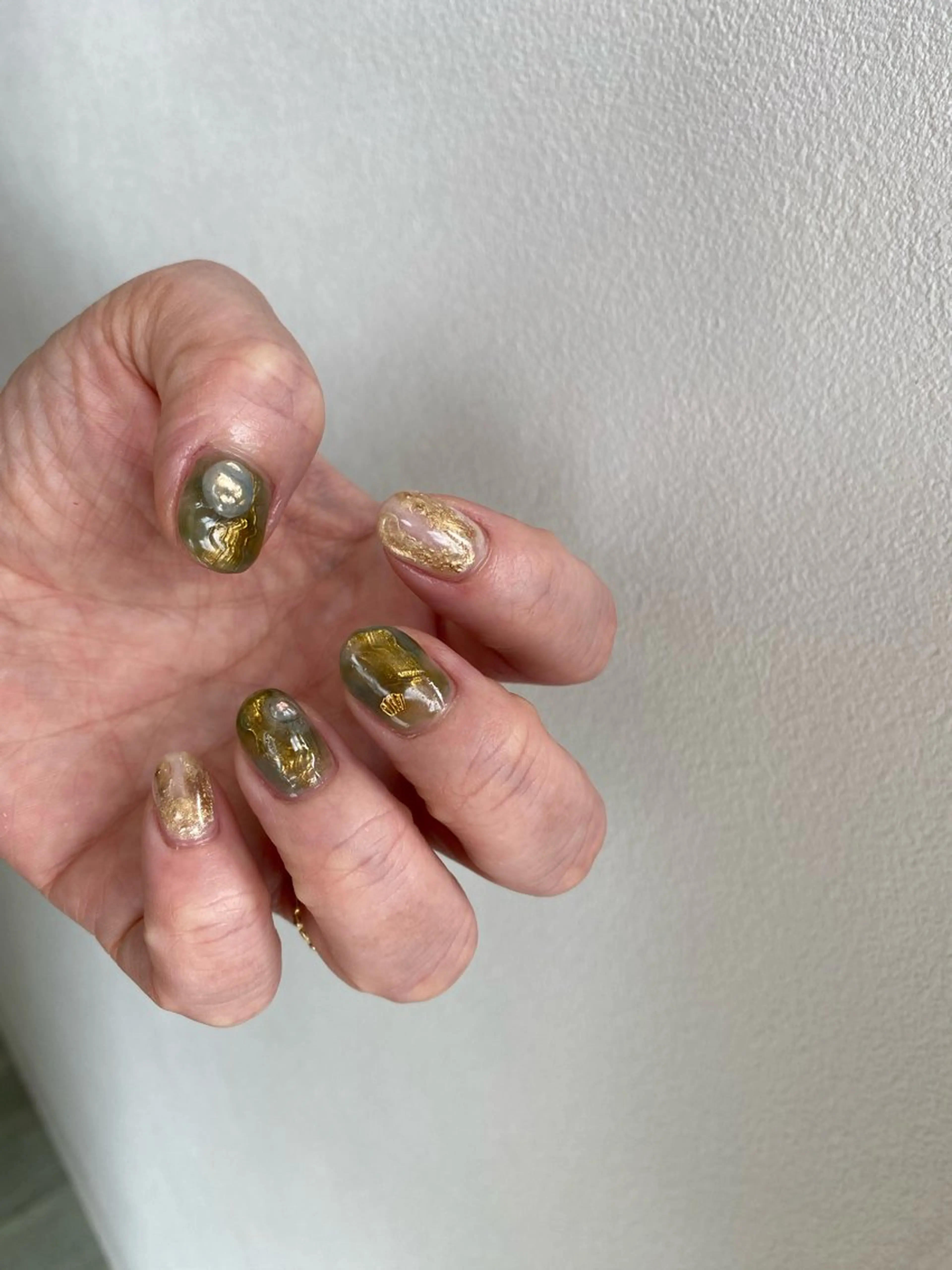 ネイル オーロラネイル マグネットネイル メンズネイル ニュアンスネイル シンプルネイル ハンドネイル 草加ニュアンスネイル 🌚hersのネイルデザイン