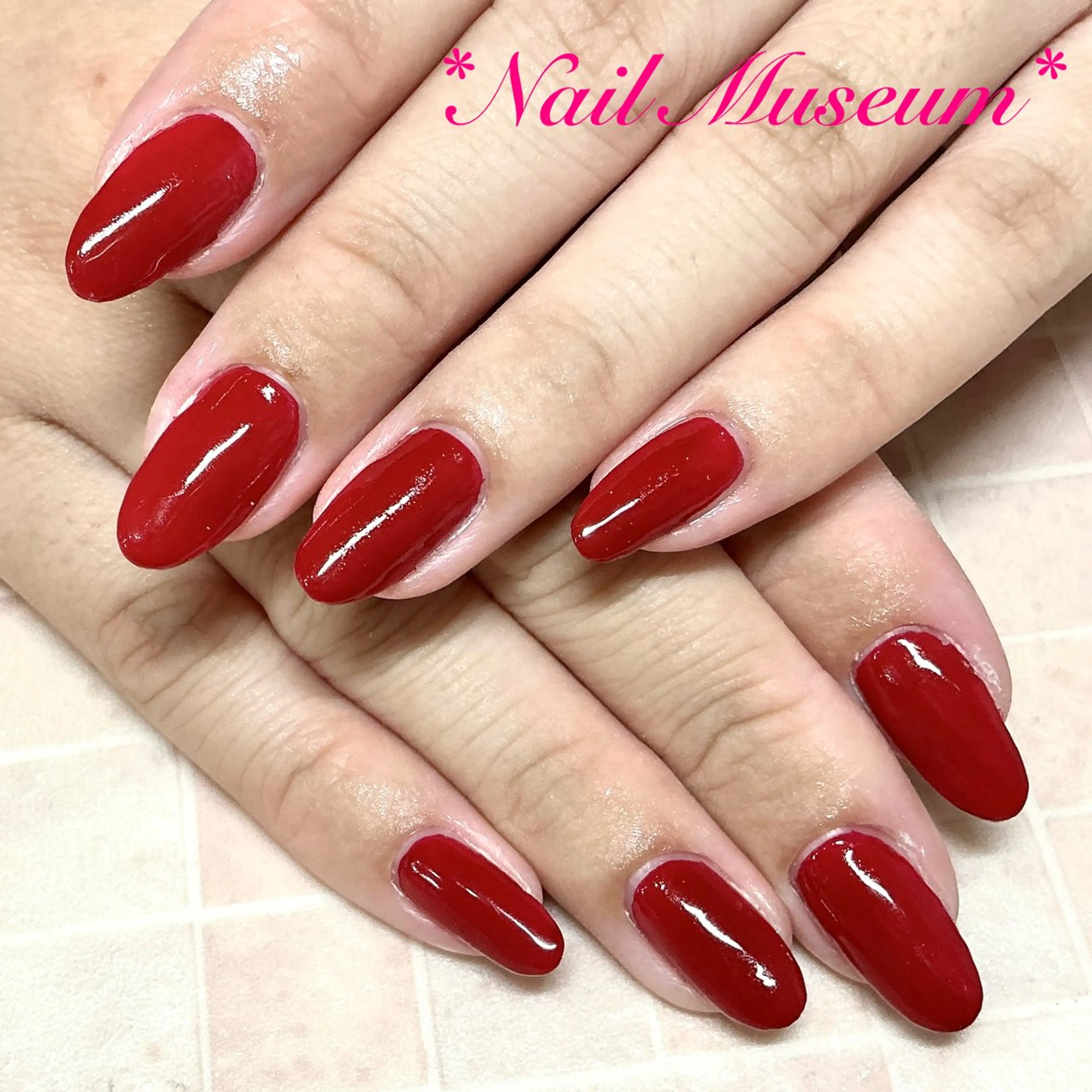 ネイル ブルー ボルドー ジェルネイル ワンカラーネイル パラジェル ハンドネイル nailmuseum KAMATARIのエステ・リラクイメージ