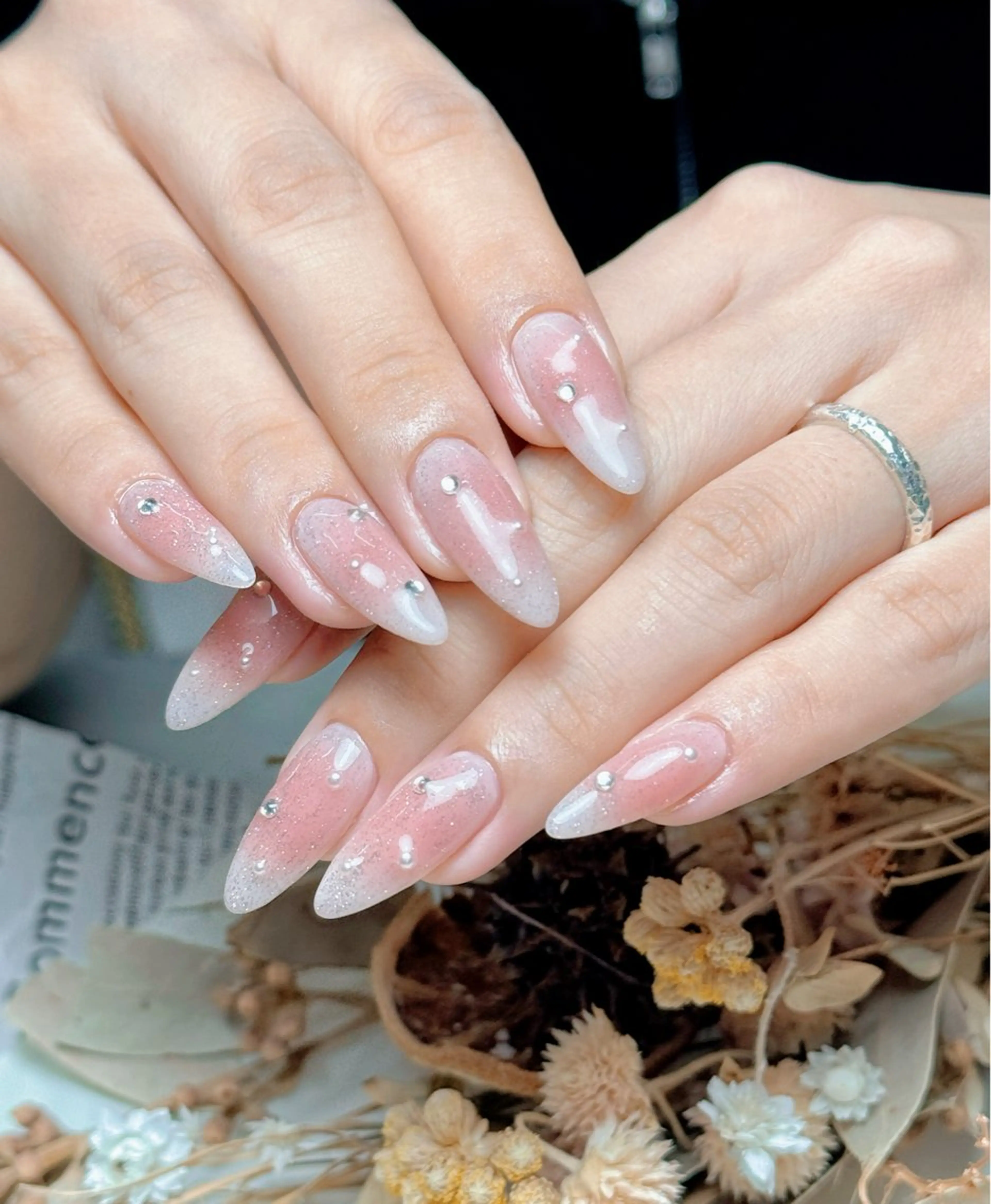 ネイル 長さ出し フレンチネイル ジェルネイル ガラスフレンチ 韓国ネイル ハンドネイル ハンドケア For U nail スカルプ専門店のネイルデザイン