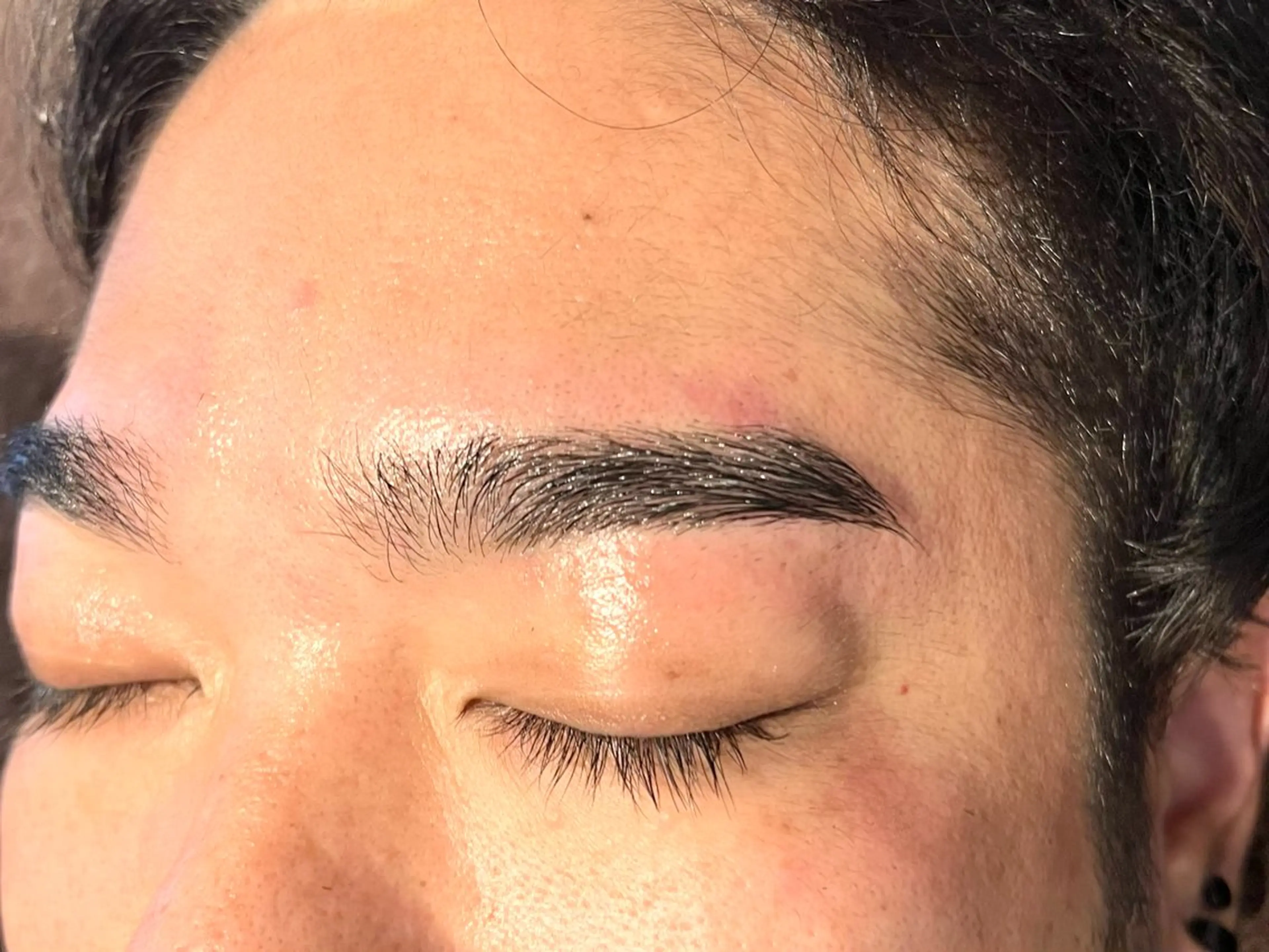 アイブロウスタイリングの写真