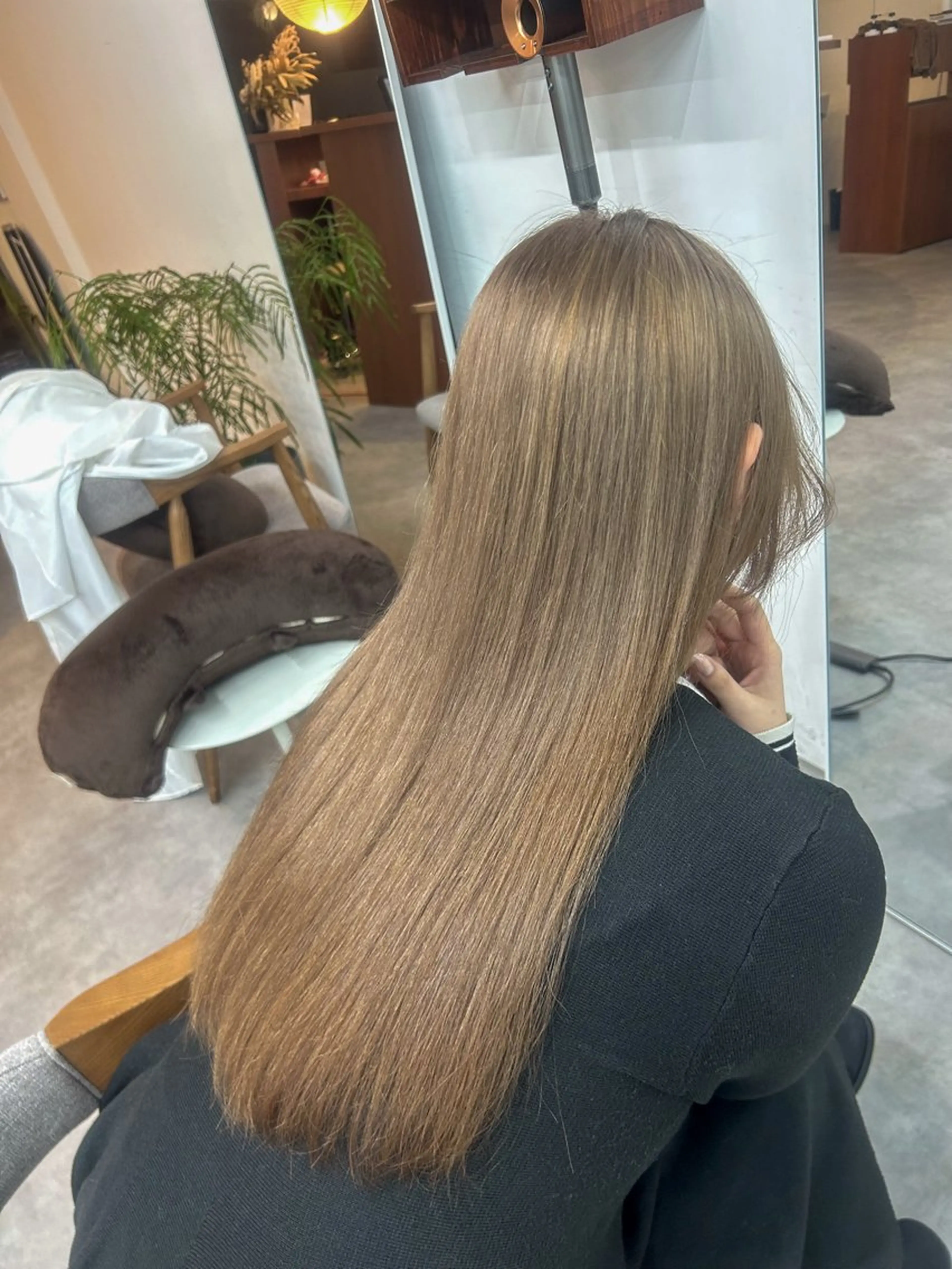 ロング カット ヘアカラー ARATA / tap/県庁近くのヘアスタイル