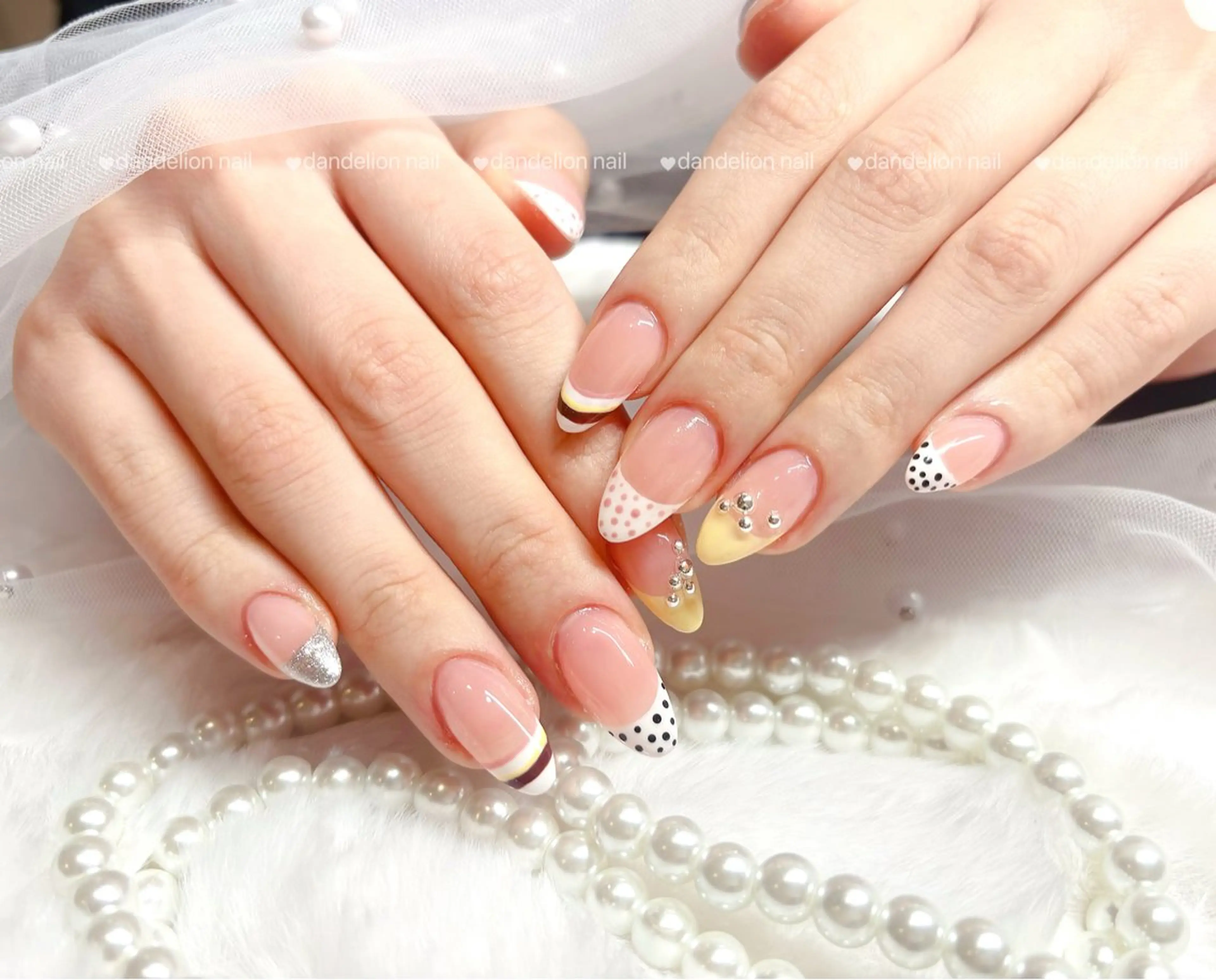 ネイル ドット 持ち込み ワンホンネイル ハンドネイル dandelion nail北千住のネイルデザイン