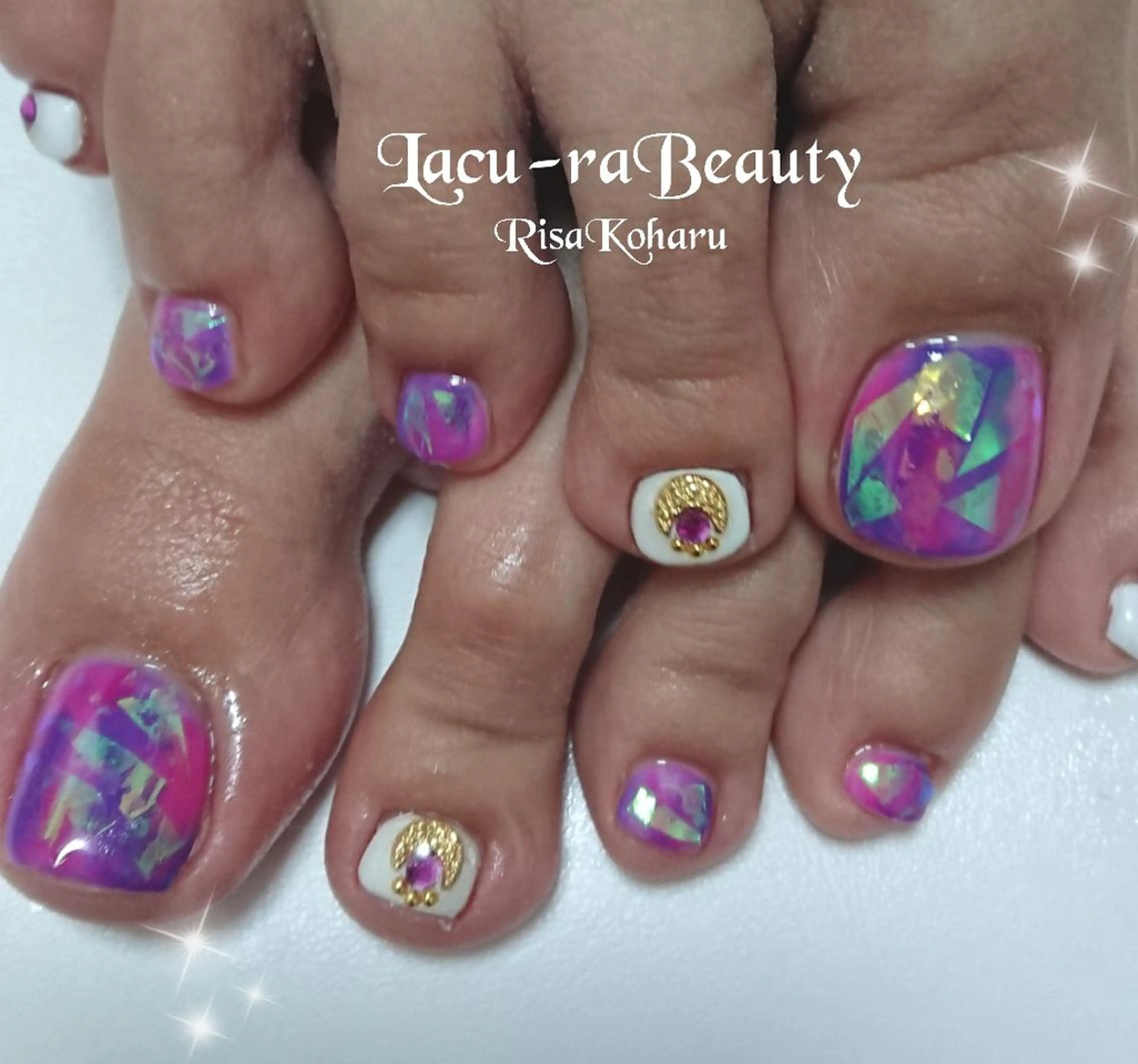 ネイル アートネイル 小顔と腸の専門店 ラクーラビューティのエステ・リラクイメージ