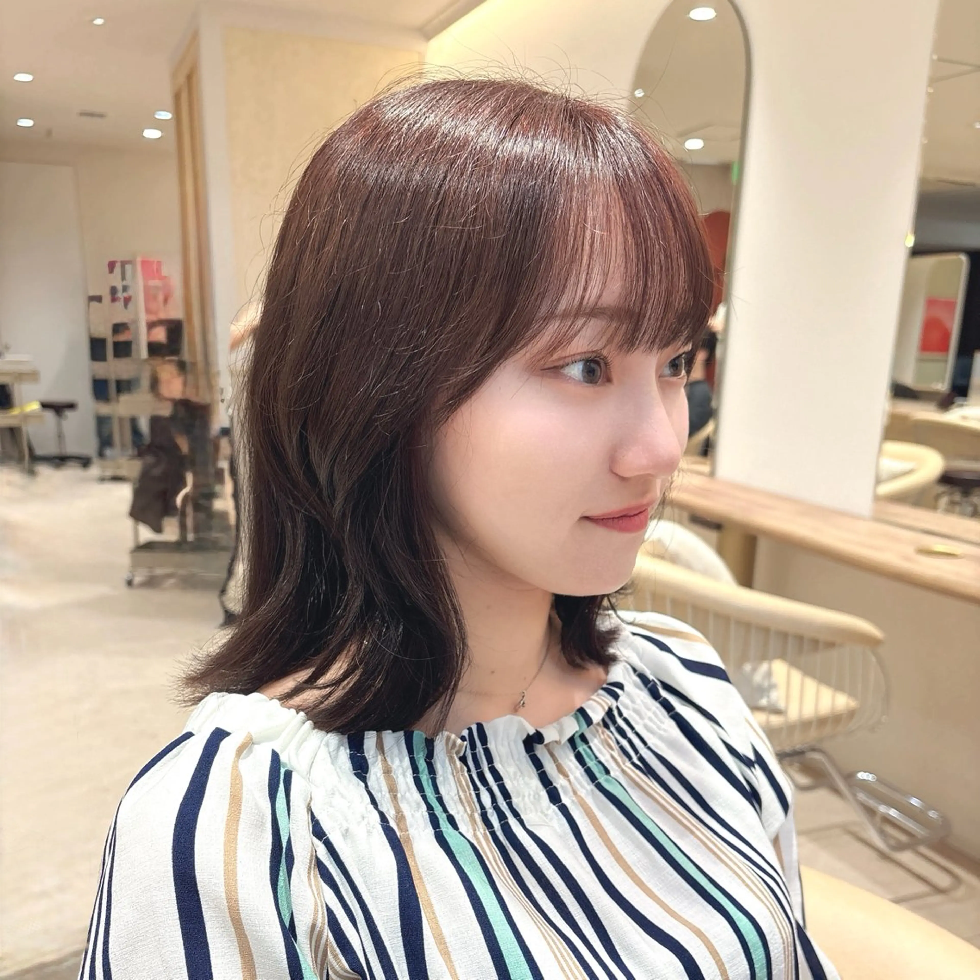 ミディアム カット ヘアカラー トリートメント ✨艶髪✨悩み解決❗️ 芳賀のヘアスタイル