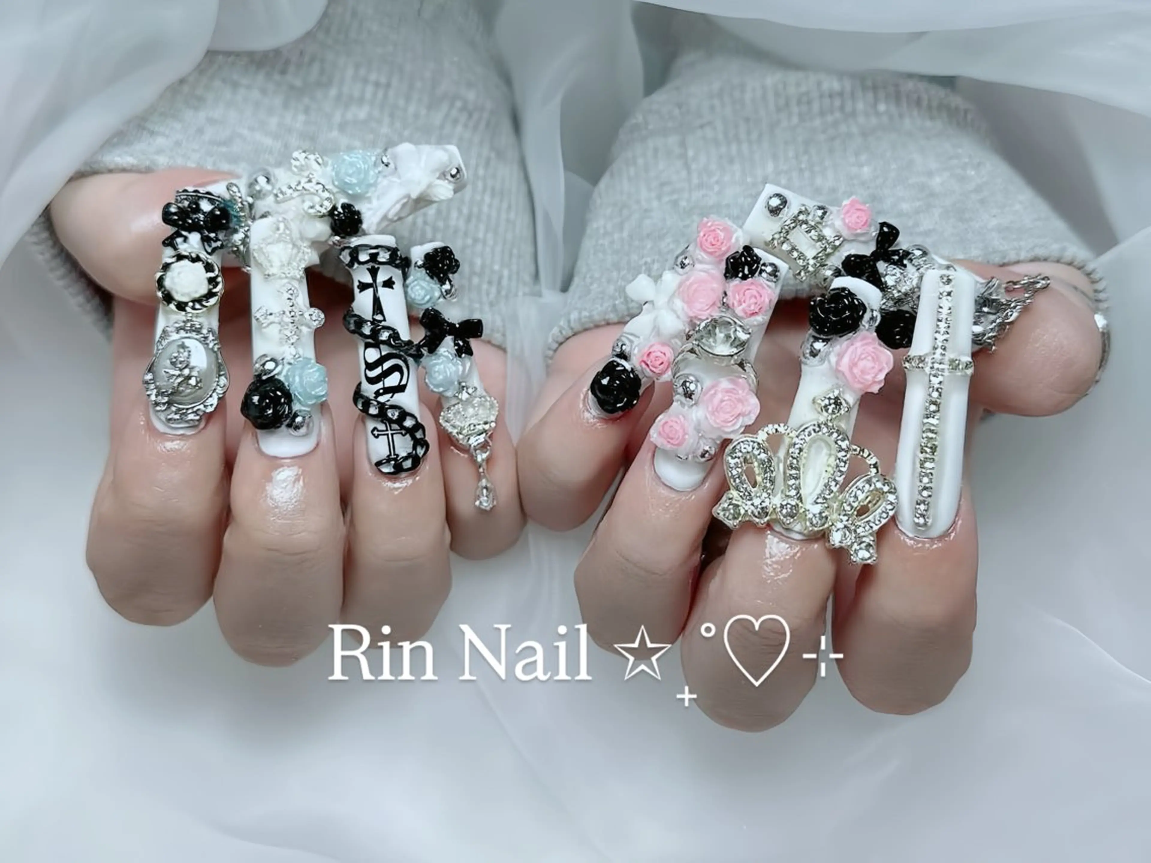 ネイル ボルドー フレンチネイル グラデーション キラキラネイル 韓国ネイル ハンドネイル Rin Nail 新大久保店のネイルデザイン