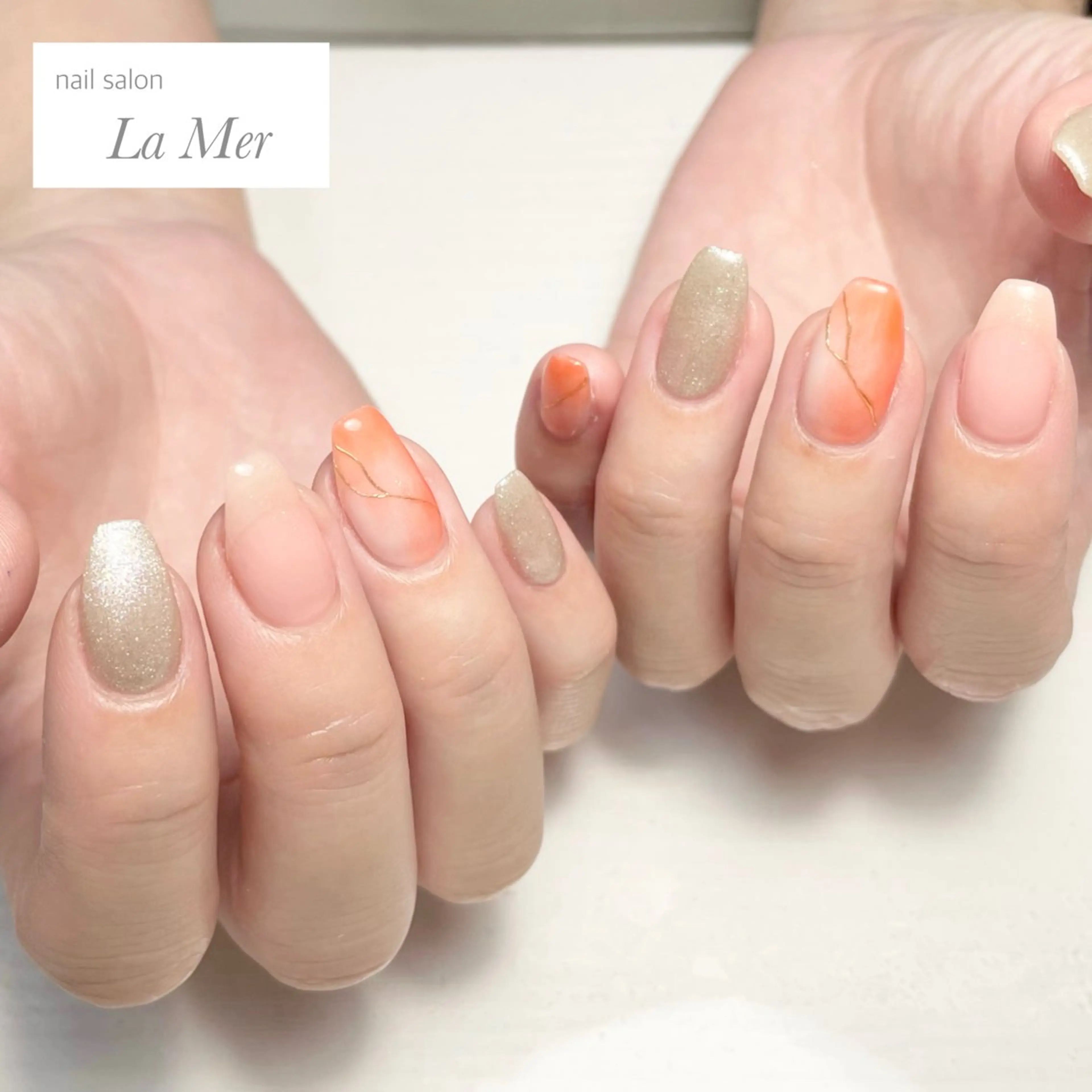 ネイル カジュアル マグネットネイル ミラーネイル ニュアンスネイル オレンジ nailsalon La Merのネイルデザイン