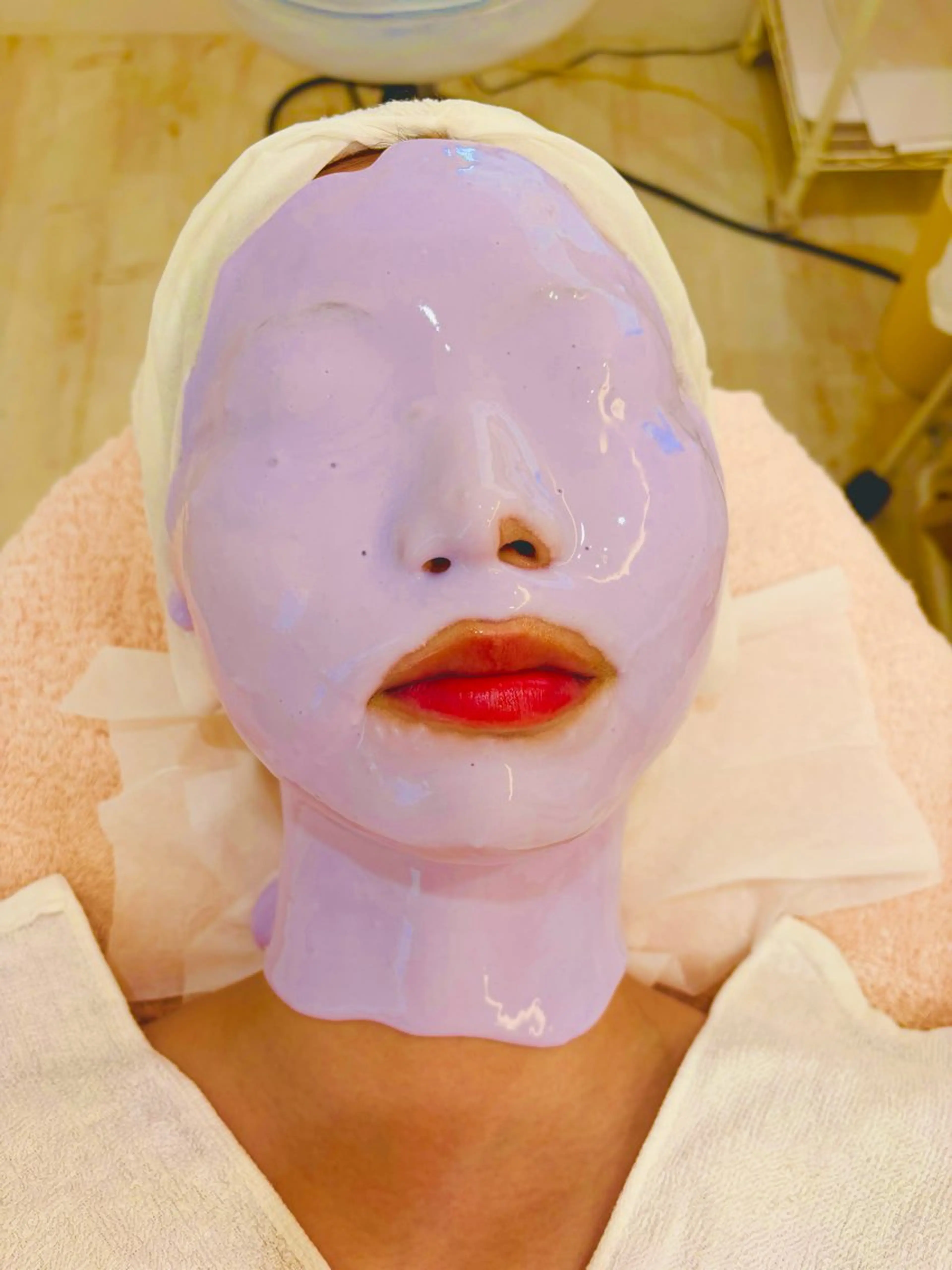 《ハリ・美白・肌荒れ》スタンダードエステ➕ラインズLRパックの写真