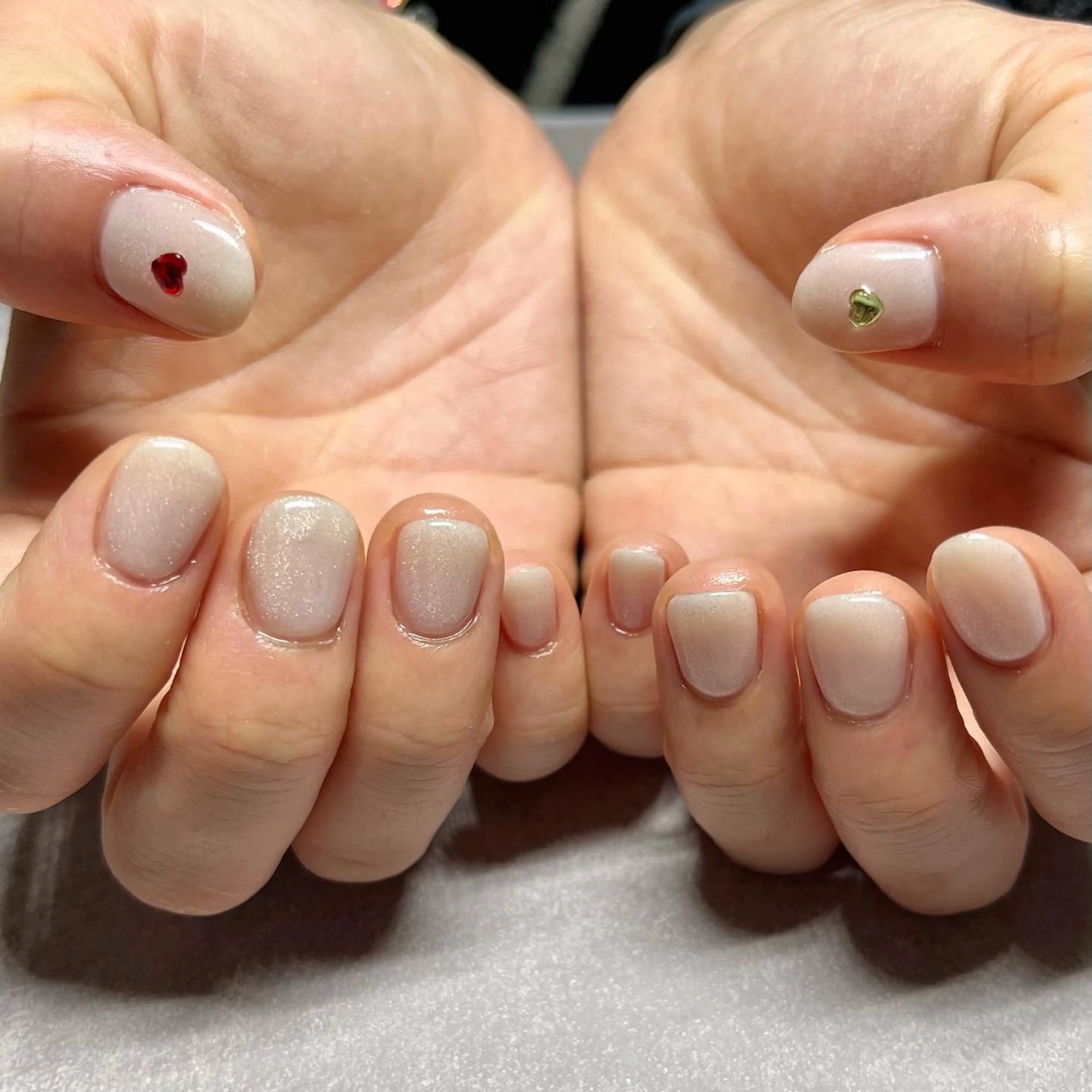 ネイル マグネットネイル オフィスネイル ネイルサロン kupuのネイルデザイン