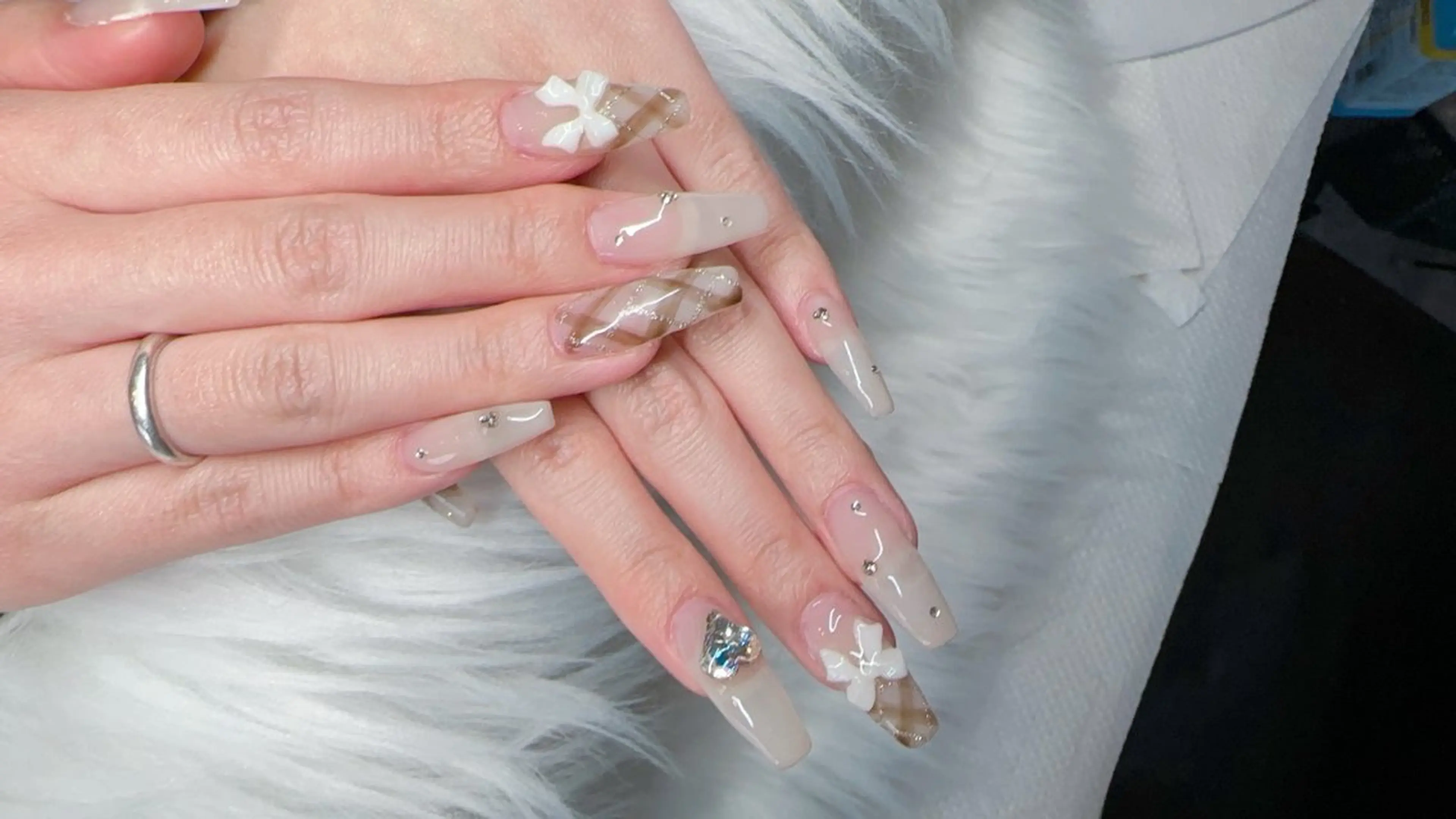 ネイル ハンドネイル nail salon OnRのネイルデザイン