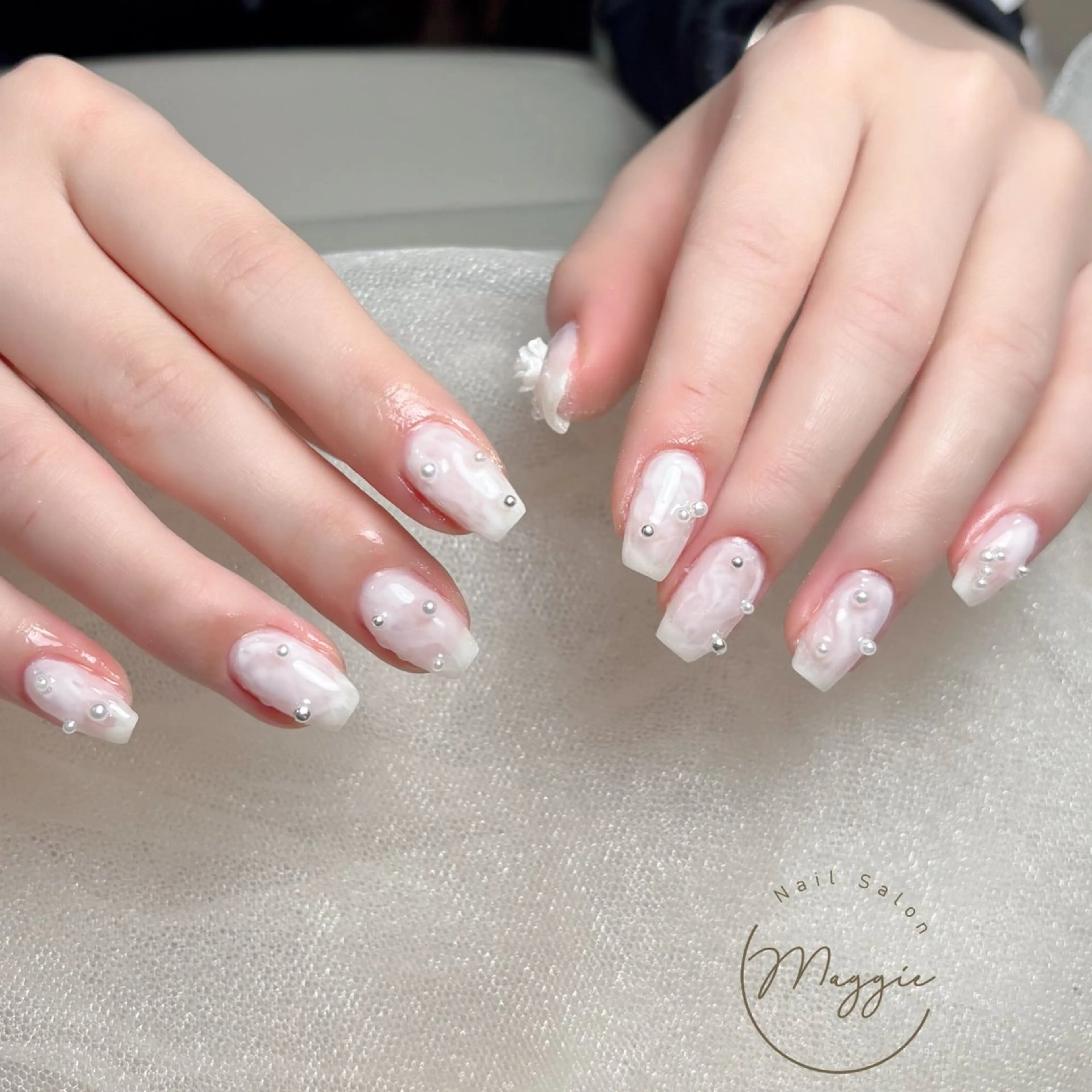 ネイル 持ち込み ニュアンスネイル ハンドネイル Ti miのネイルデザイン