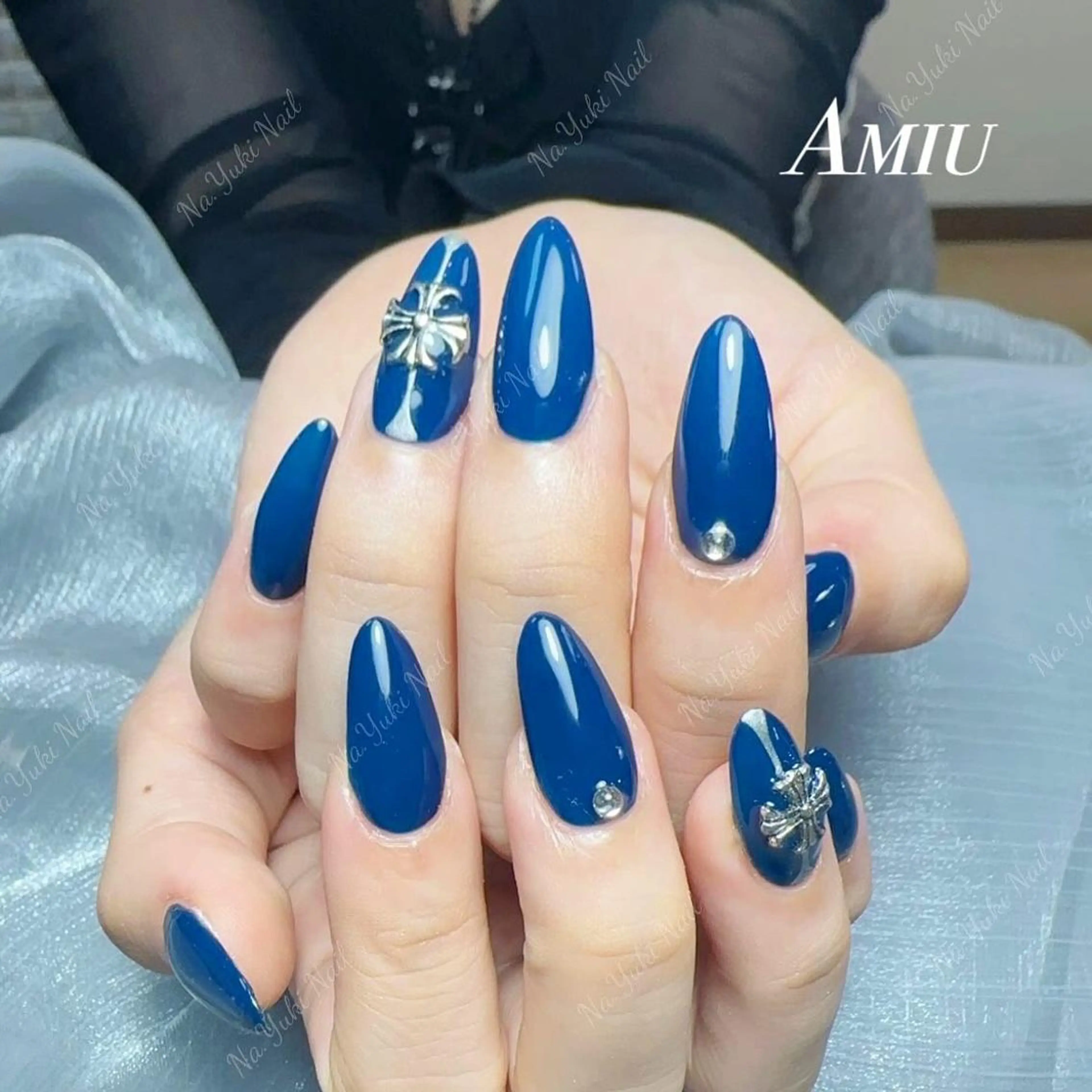 ネイル ストーンネイル ハンドネイル ハンドケア 🦋 Queenieのネイルデザイン