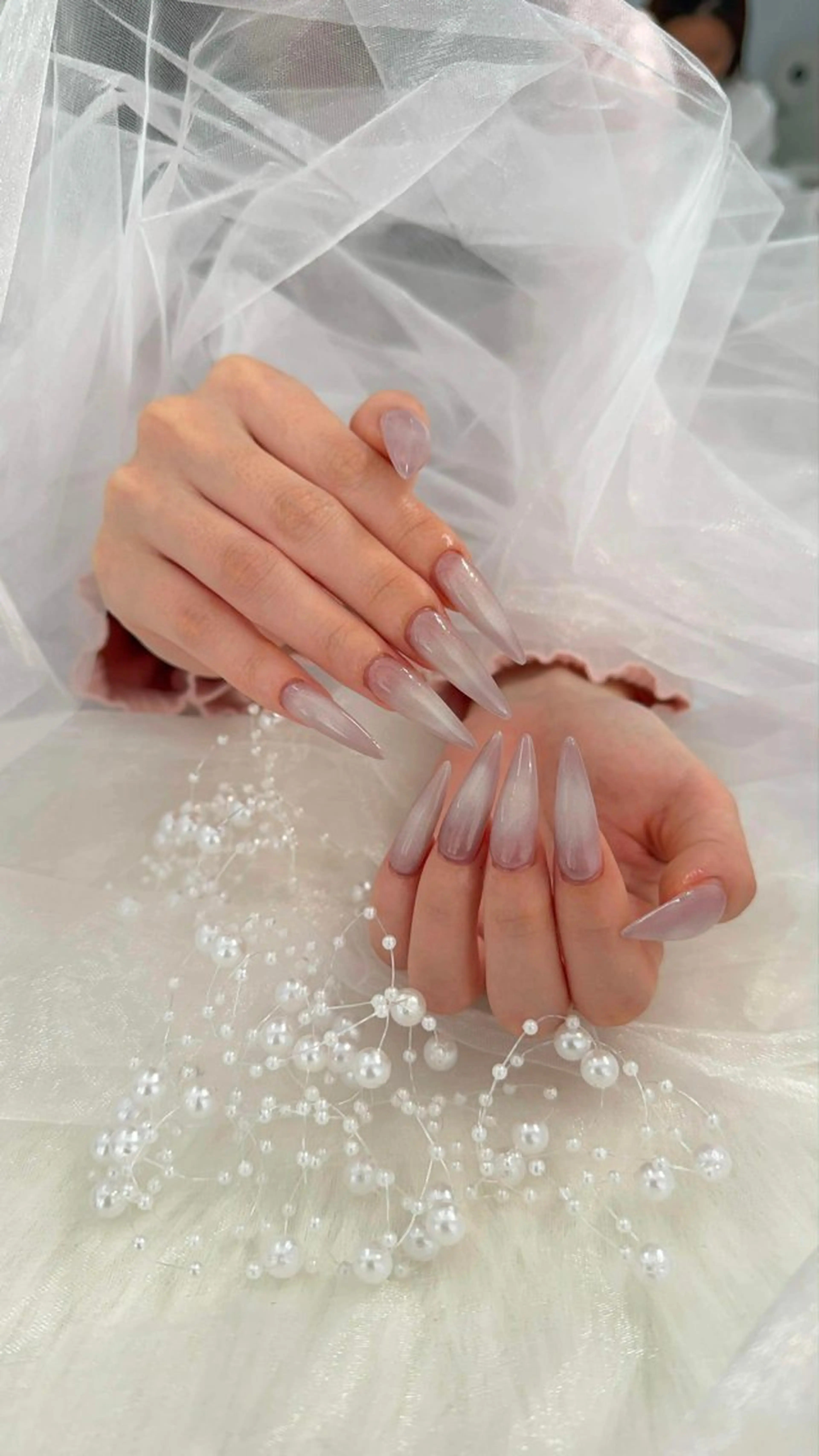 ネイル フラワーネイル 韓国ネイル 持ち込み 春ネイル ワンホンネイル Huyn Nail Shinjyukuのネイルデザイン