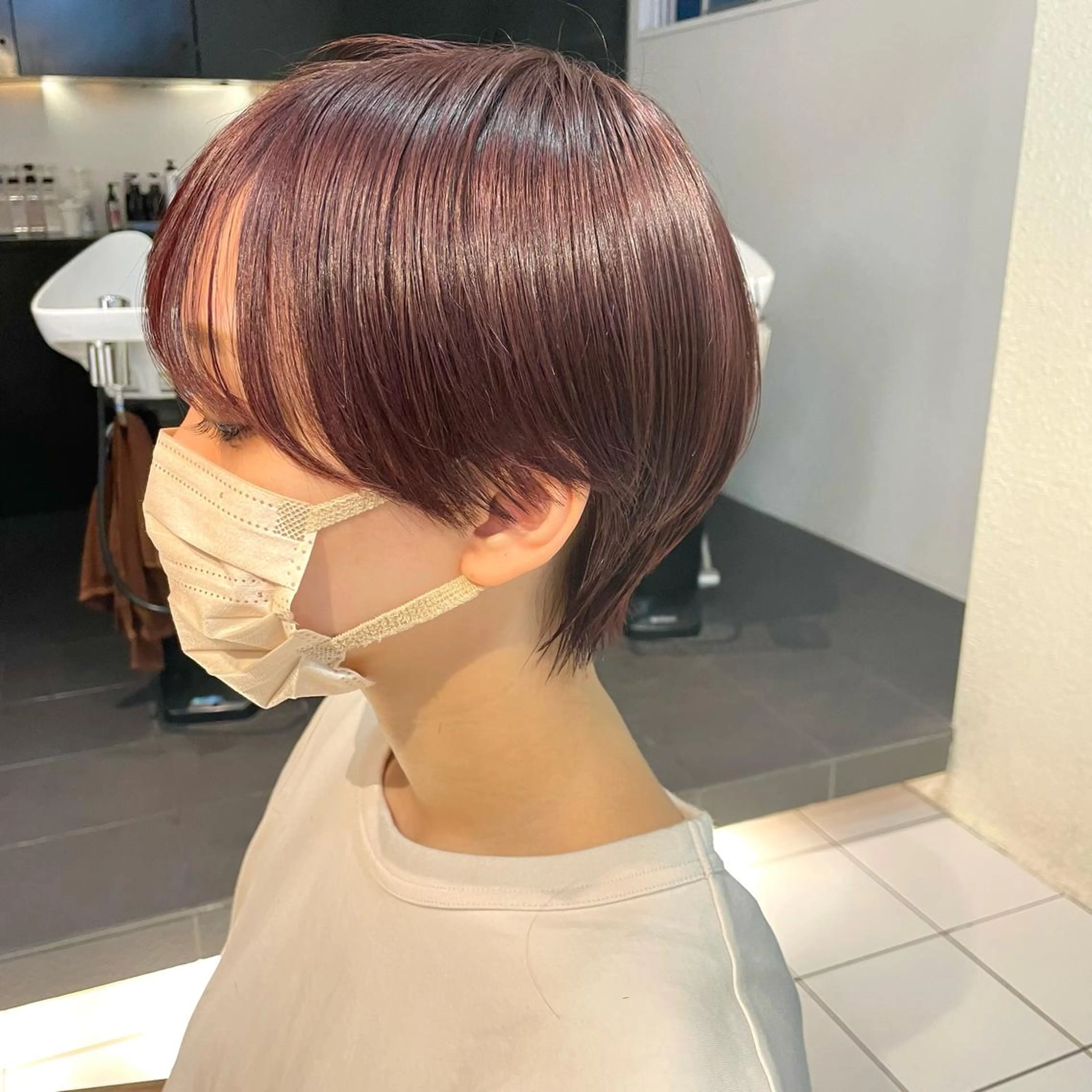 ショート カラー カシス レッドカラー ショートヘア 透明感カラー/ 寺田千雅子のヘアスタイル