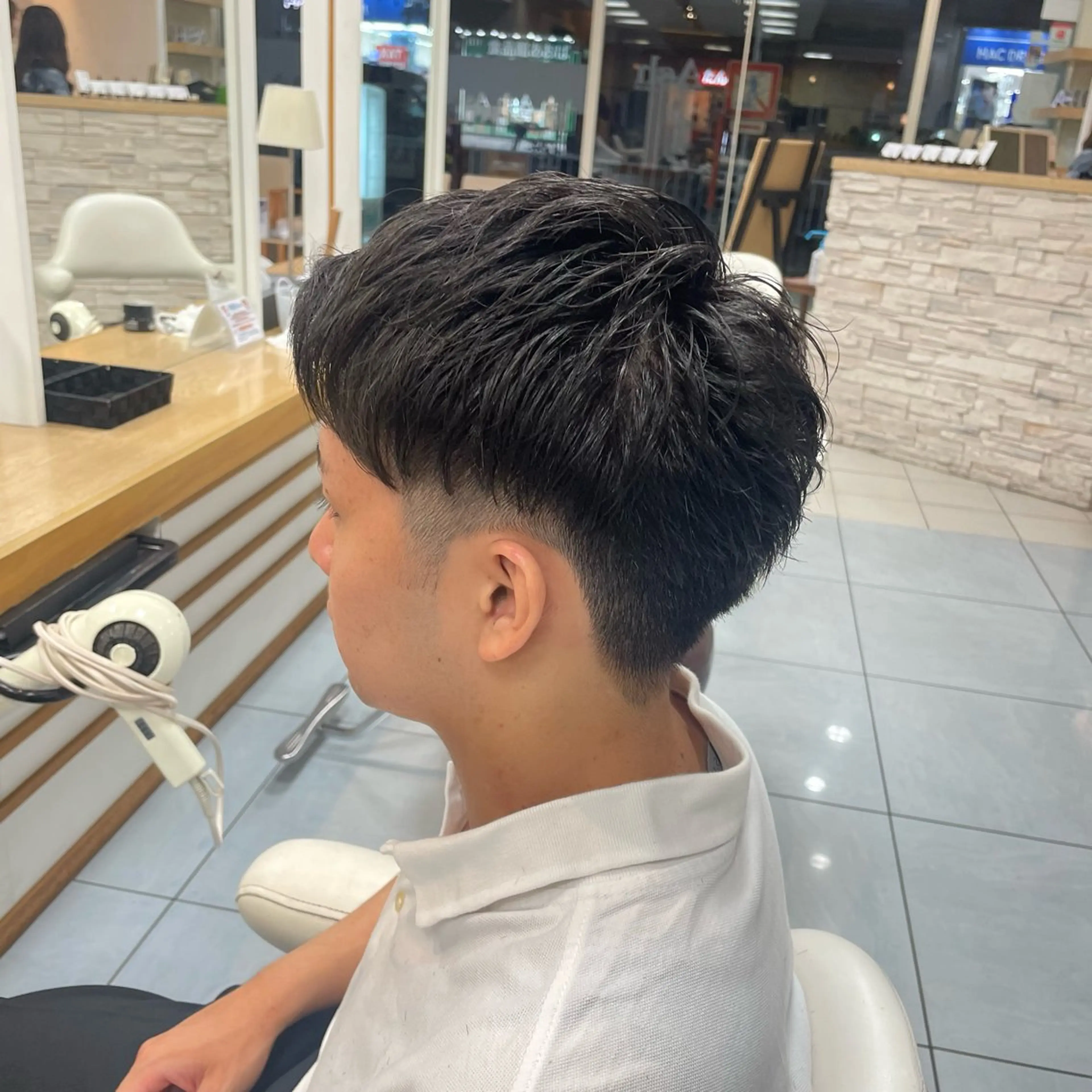 メンズ ダウンパーマ特化💎 ボブ・レイヤーりなのヘアスタイル