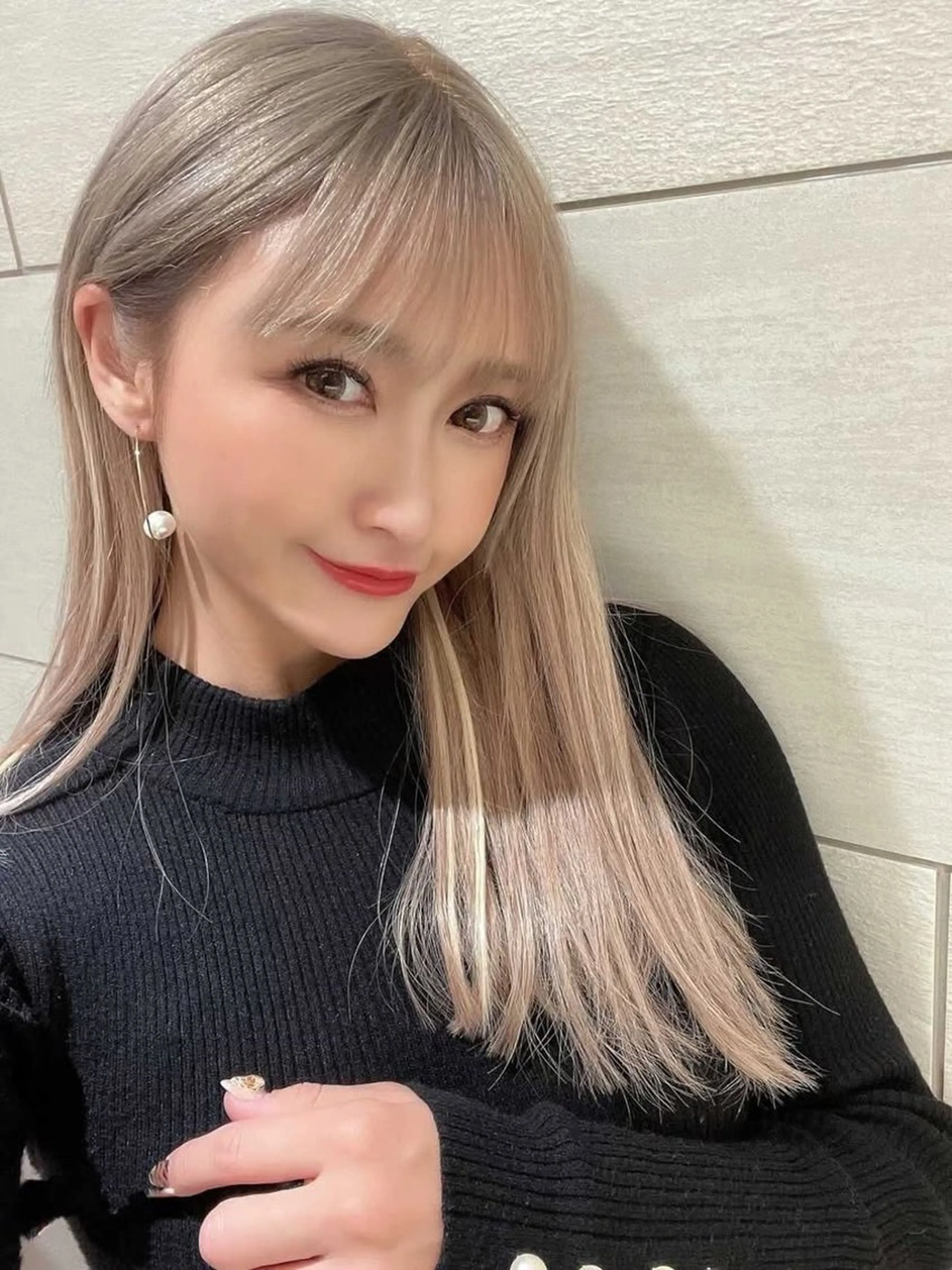 セミロング ヘアカラー エクステ ✨最安値✨エクステ カラー🌼つきな🌼のヘアスタイル