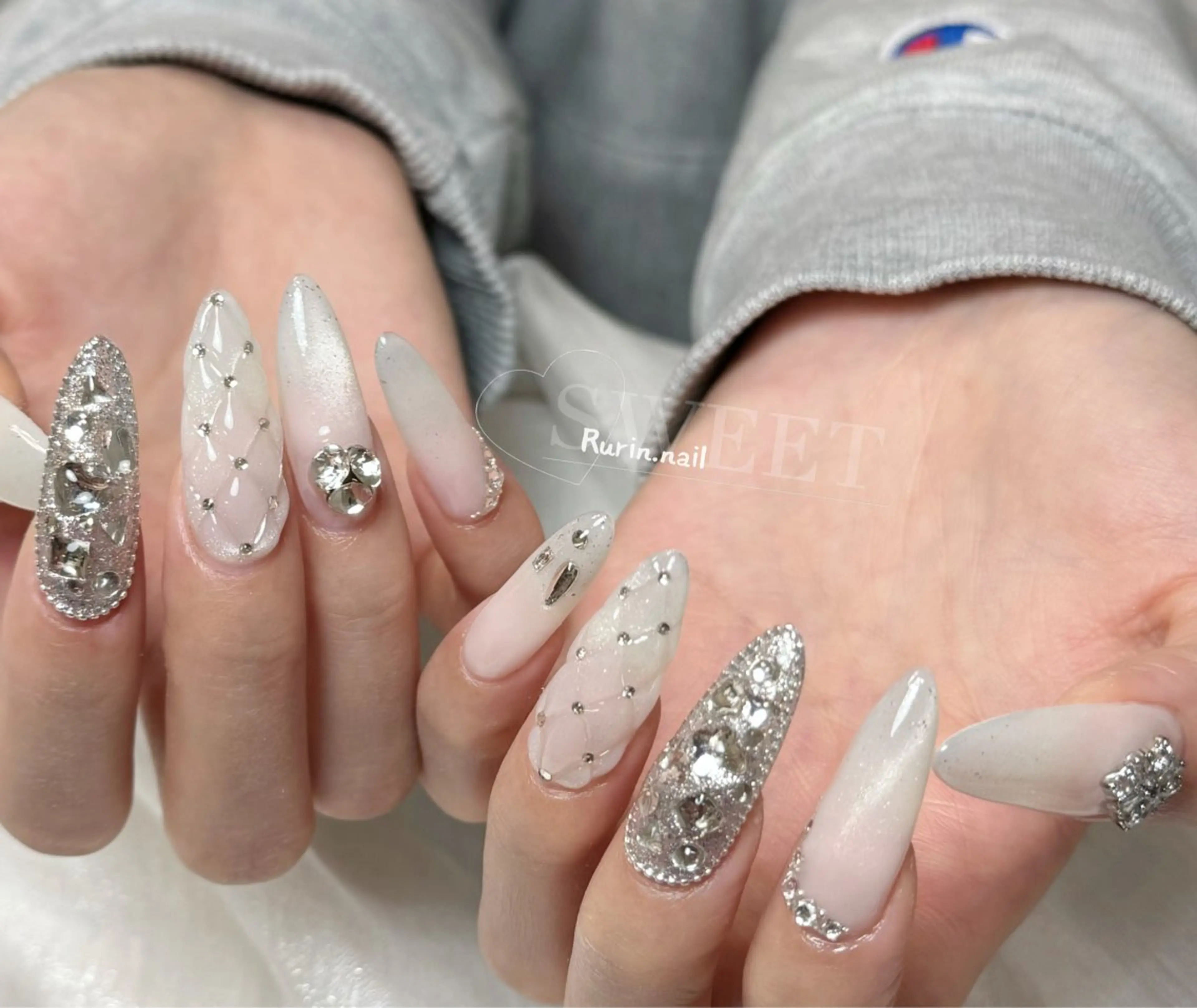 ネイル ハンドネイル ルリン サロン💅のネイルデザイン