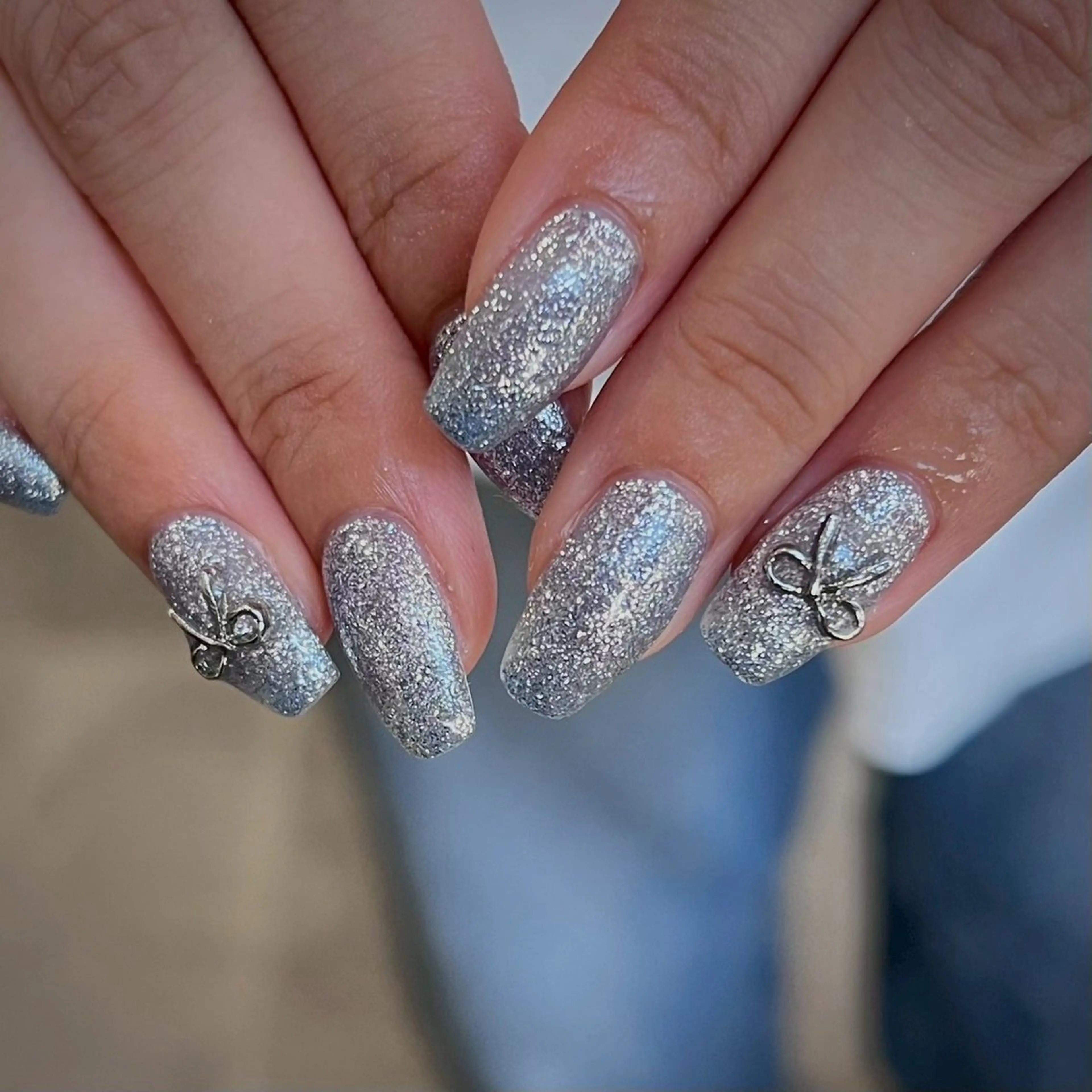 ネイル ハンドネイル repos 金山ネイルサロンのネイルデザイン