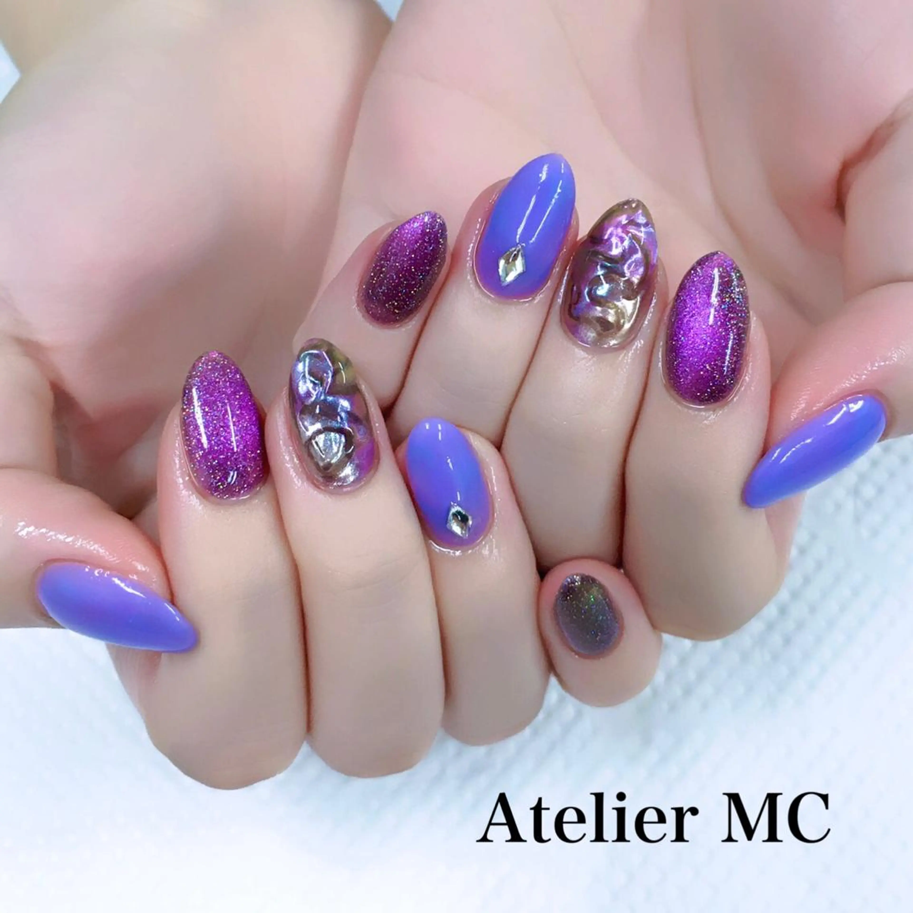 ネイル マグネットネイル アトリエ エムシー 【新富町・東銀座】のネイルデザイン