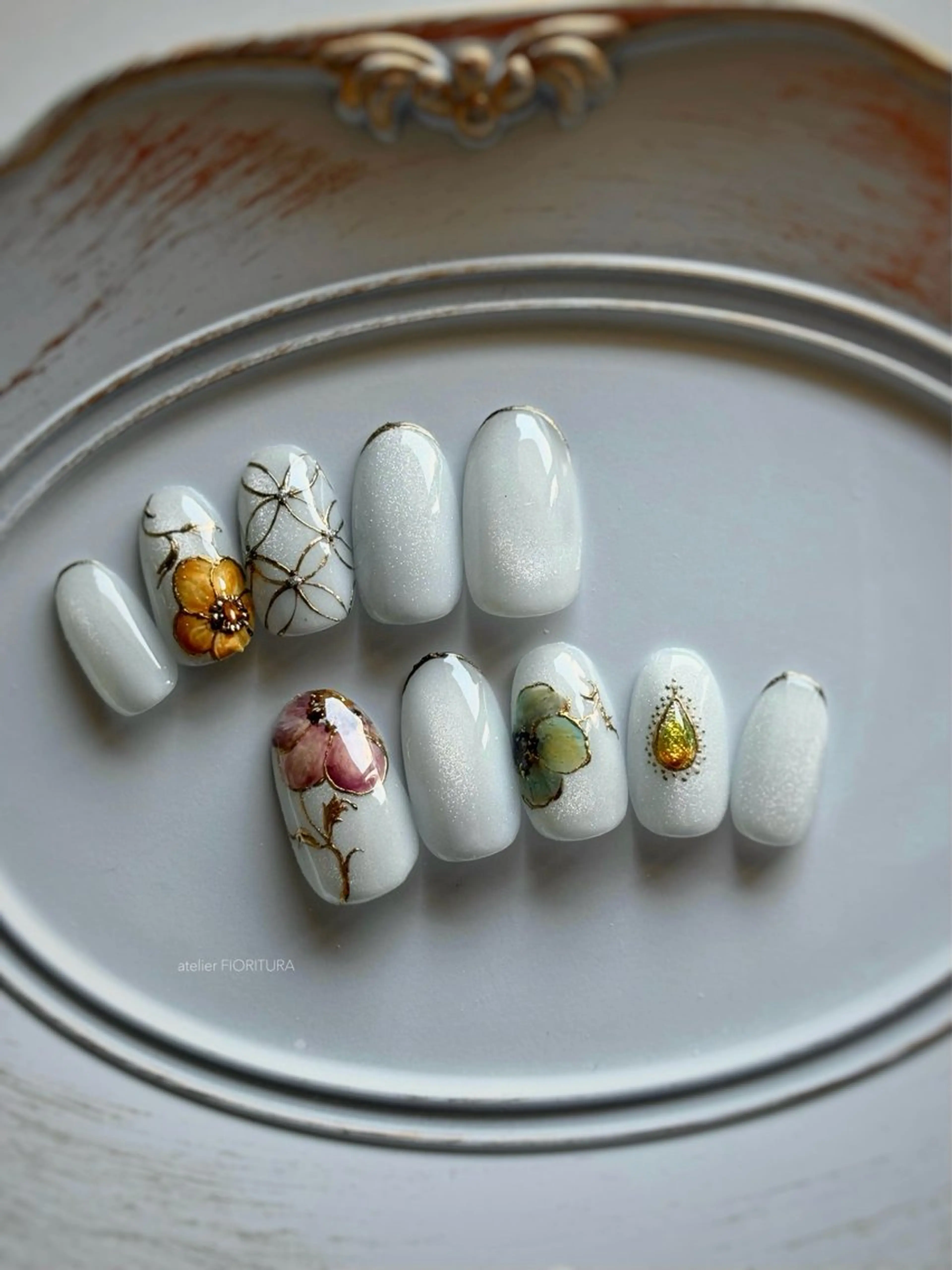 ネイル ハンドネイル FIORITURA Maikoのネイルデザイン