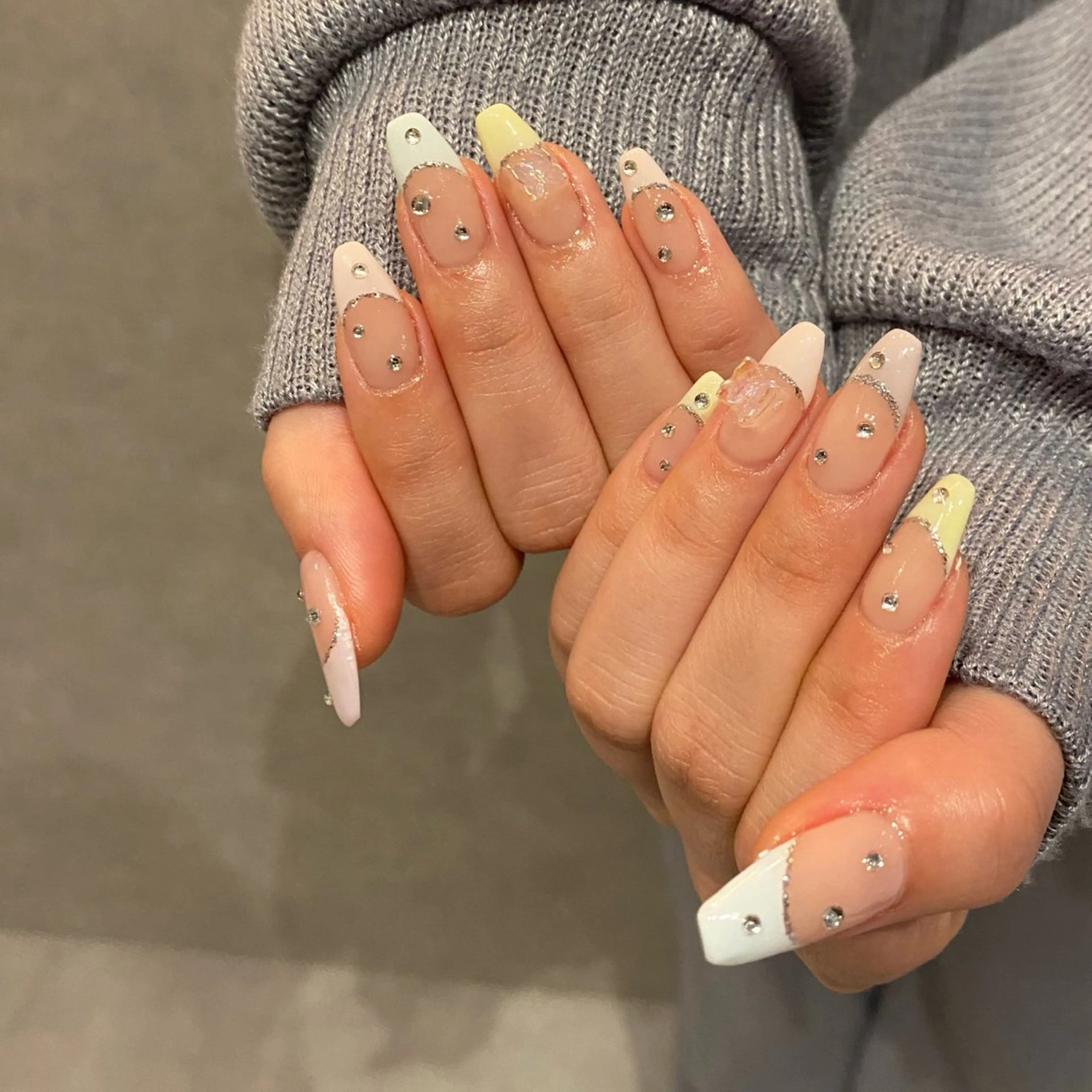 ネイル maimai　W 【放出店】のネイルデザイン