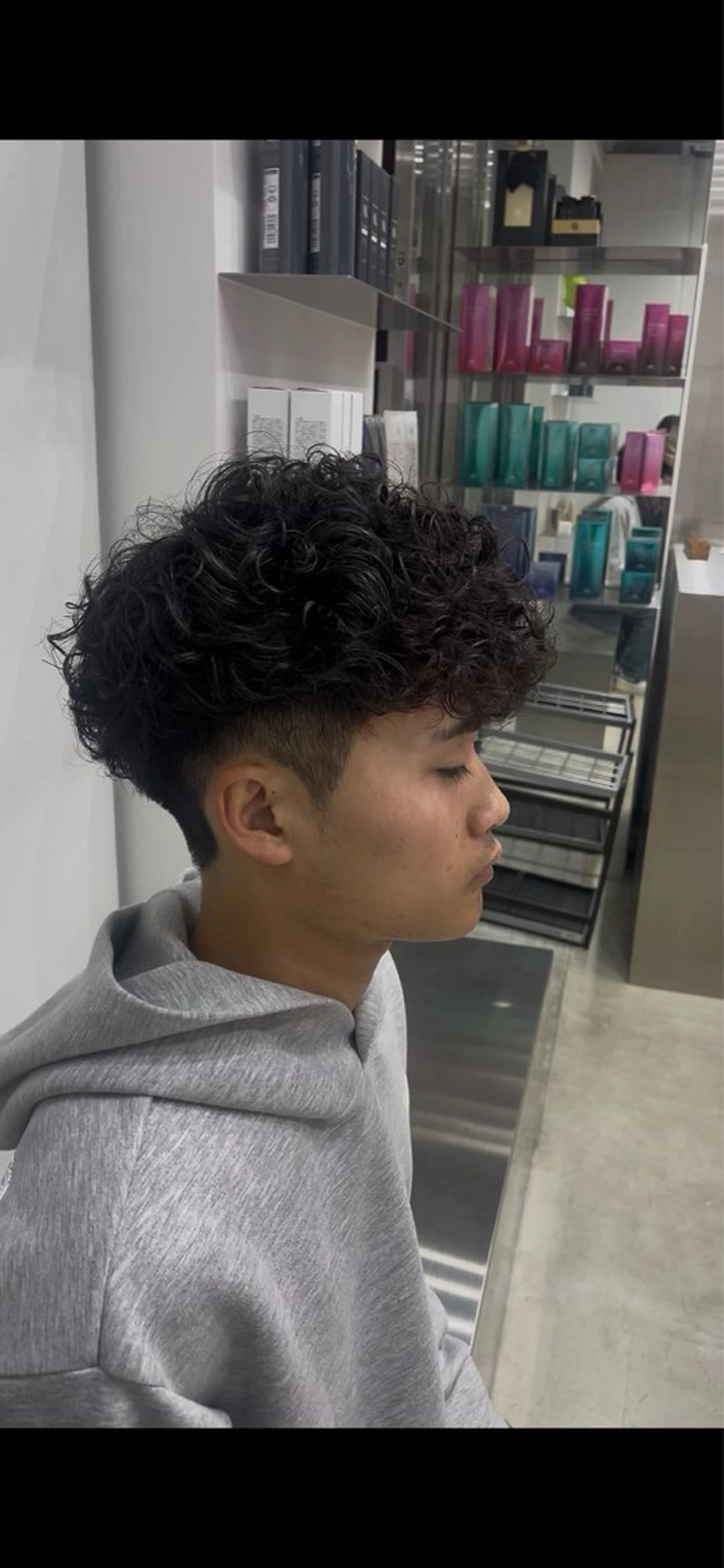 パーマ メンズ カット パーマ 夏果⭐︎fifth 天神 海外風パーマのヘアスタイル