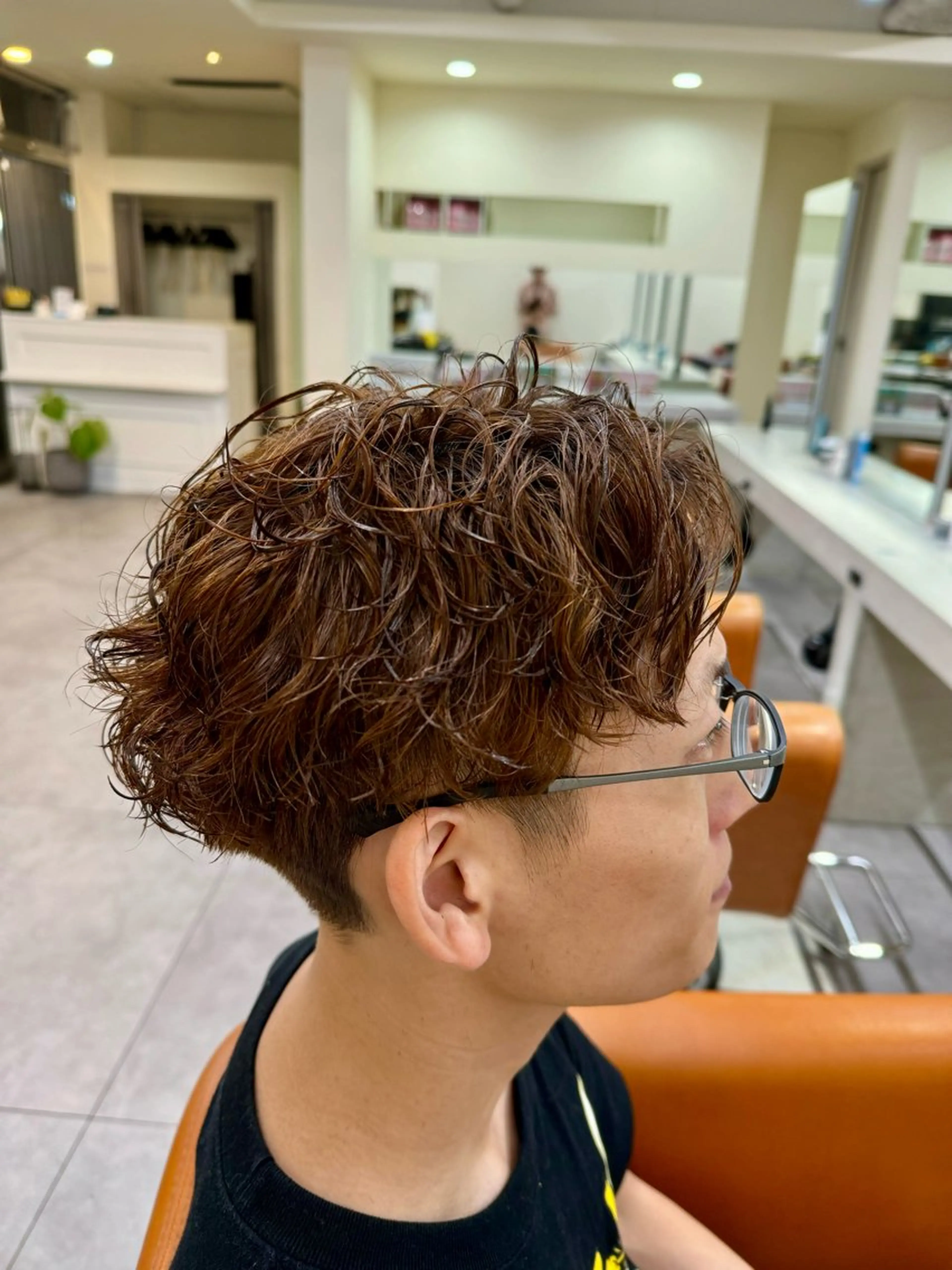 パーマ メンズ センターパート フェードカット マッシュ メンズパーマ メンズツイストパーマ パーマ／京都駅 ／メンズ/藤井　翔のヘアスタイル