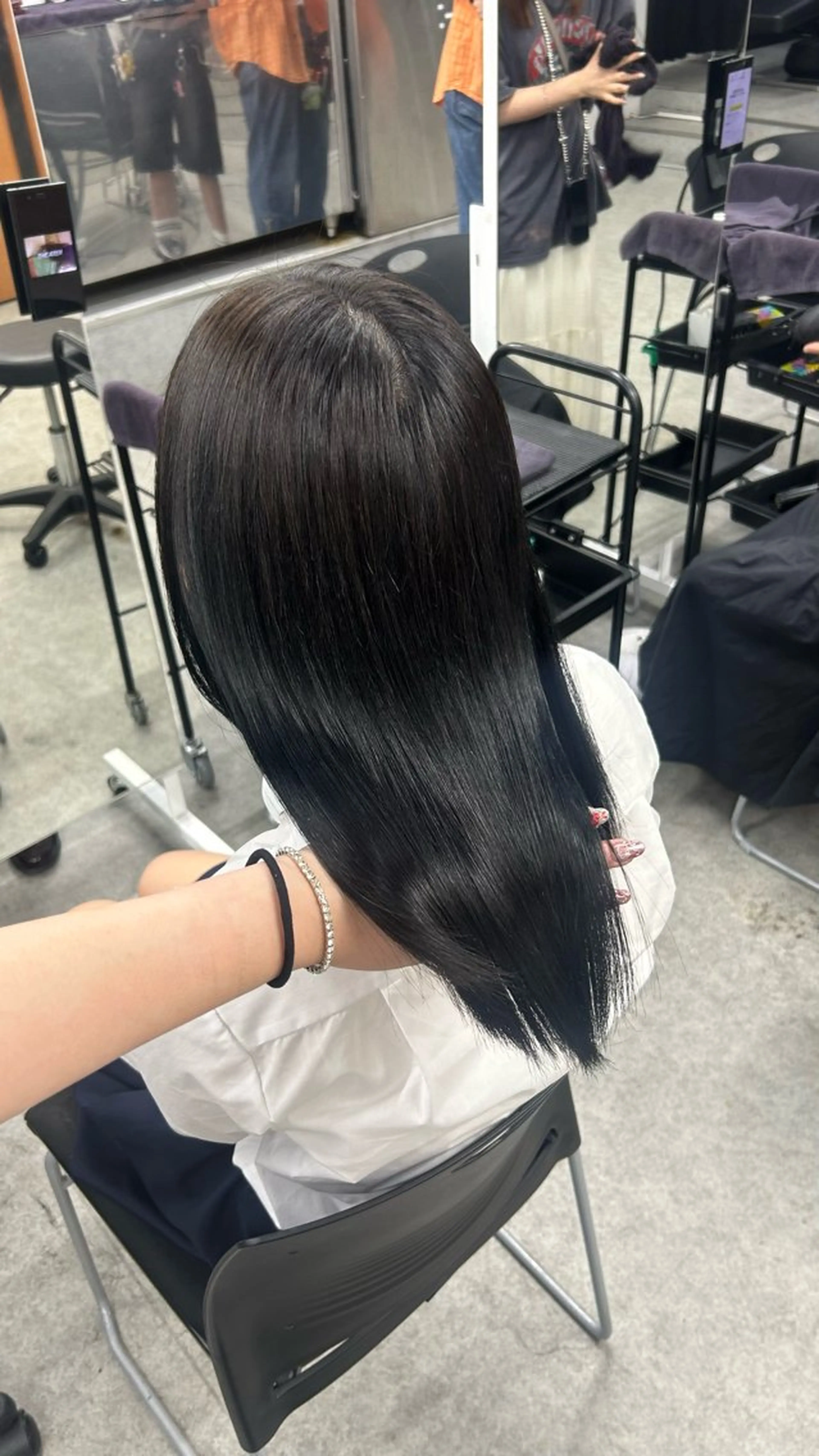 ロング カラー パーマ ヘアアレンジ メンズ キッズ ヘアカラー 盛れ韓国ハイトーン 🎀Himari🎀のヘアスタイル