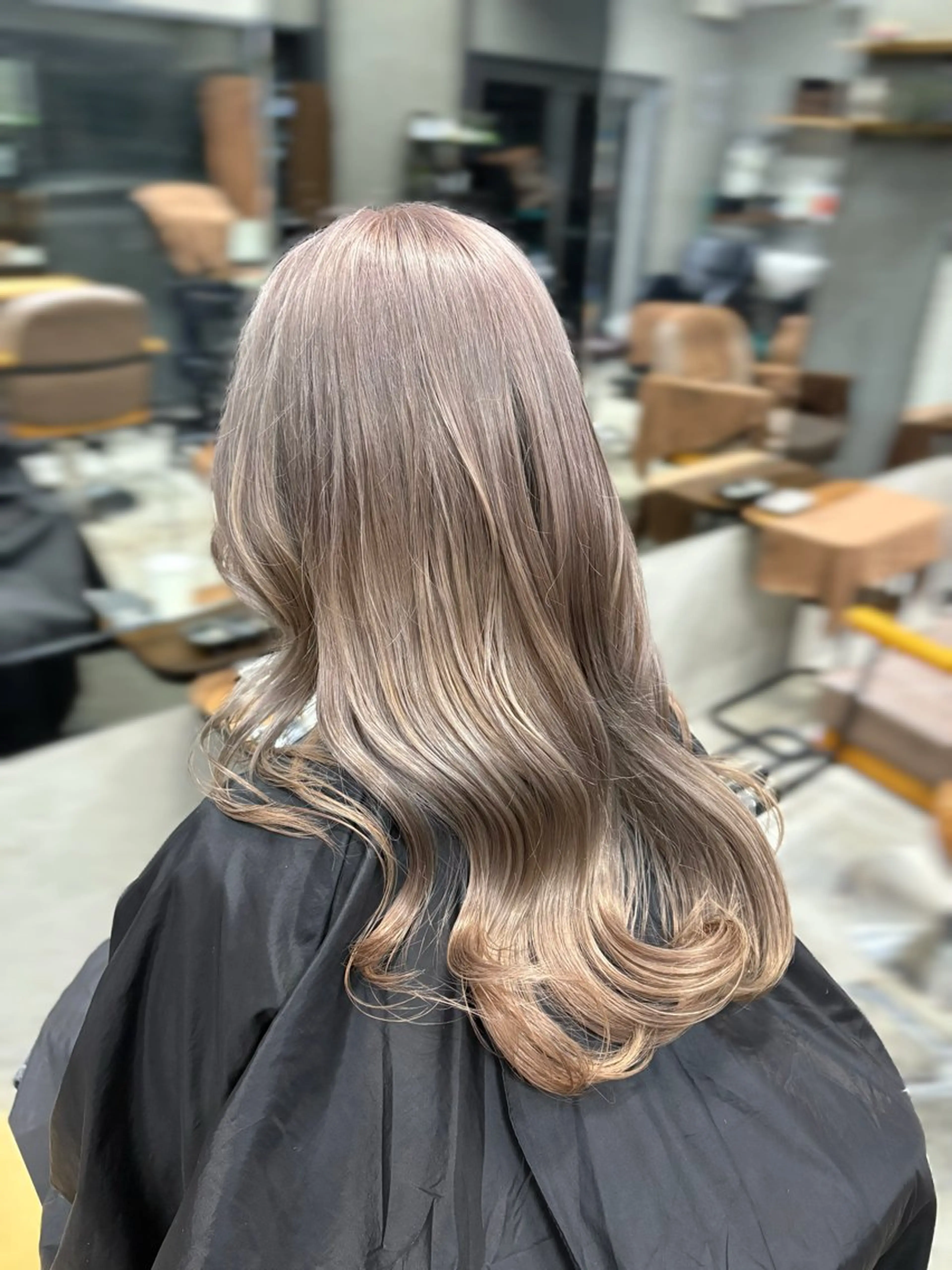 ロング カラー ヘアカラー トリートメント 天神/ハイトーン/艶 カラー/Miharuのヘアスタイル