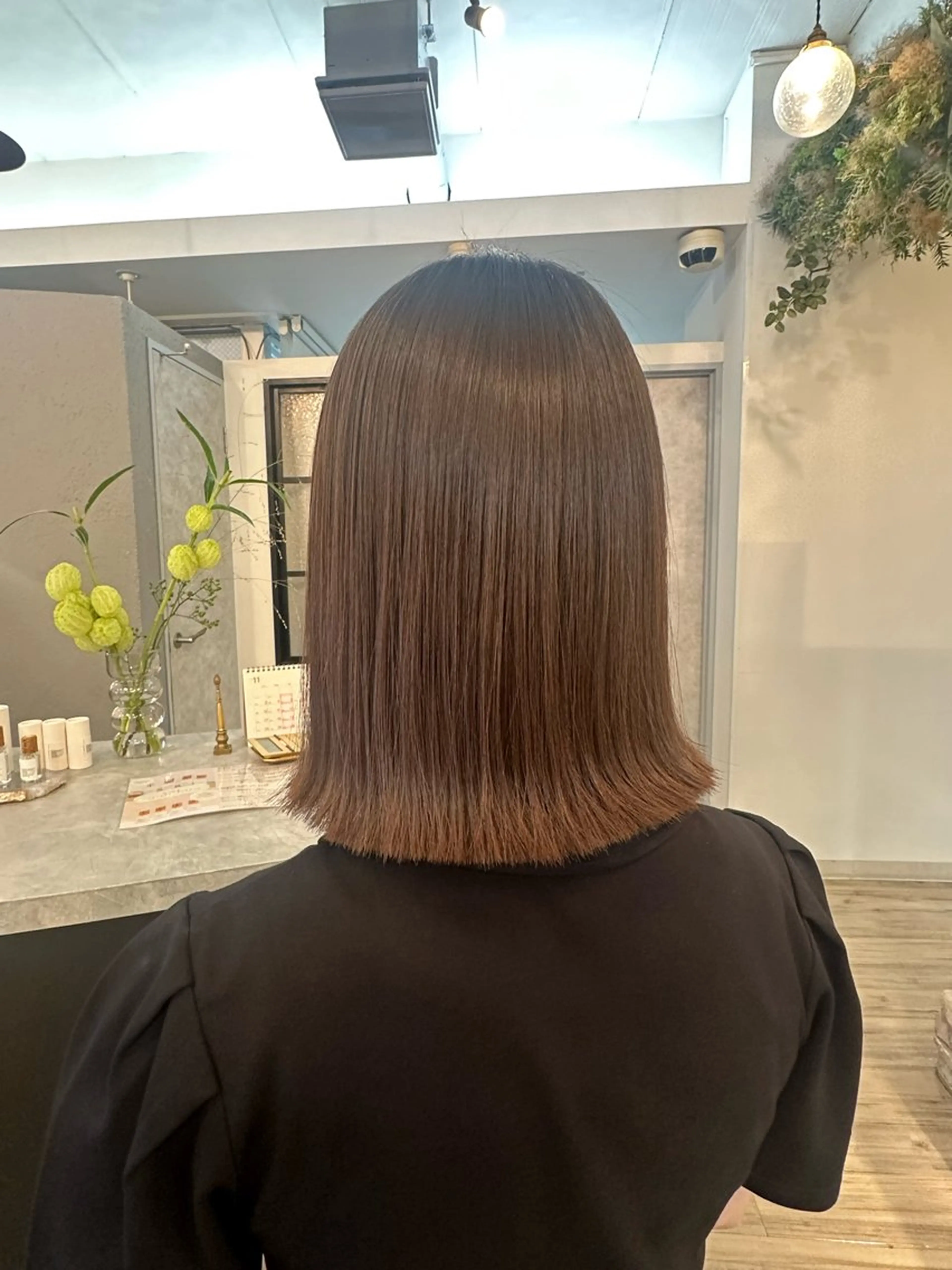 ミディアム パーマ 縮毛矯正 カット ヘアカラー トリートメント sato ayaka ｜透明感カラー🫧のヘアスタイル